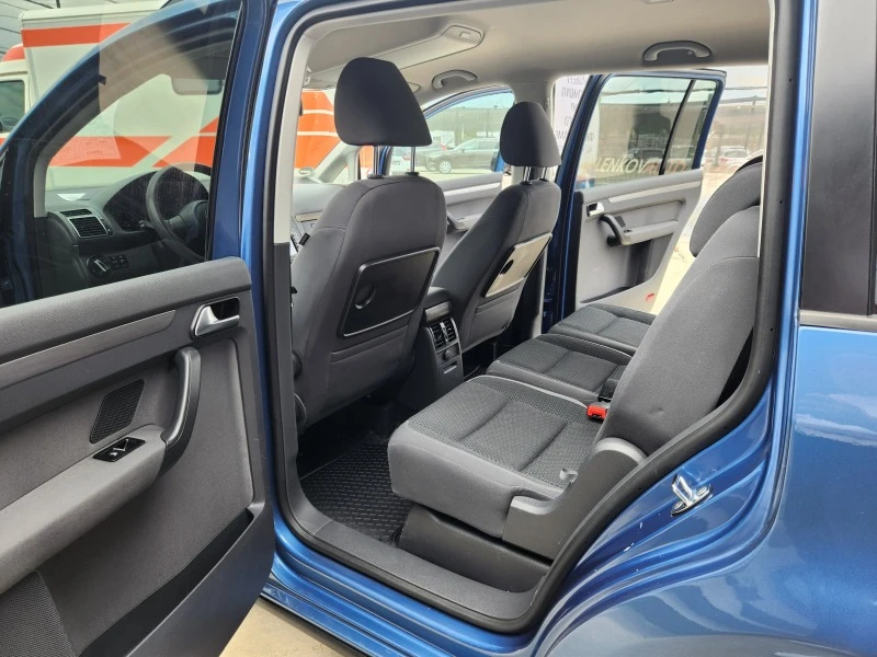 VW Touran УНИКАТ 10947Зкм 1.4i-150к.с EURO 5b МЕТАН-ГЕРМАНИЯ, снимка 13 - Автомобили и джипове - 45571072