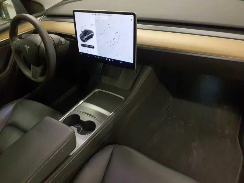 Tesla Model Y LONG RANGE 514кс 85989км, снимка 4 - Автомобили и джипове - 48431793