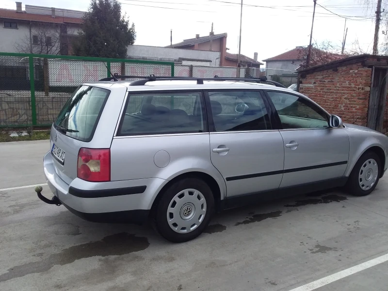 VW Passat, снимка 6 - Автомобили и джипове - 48560242