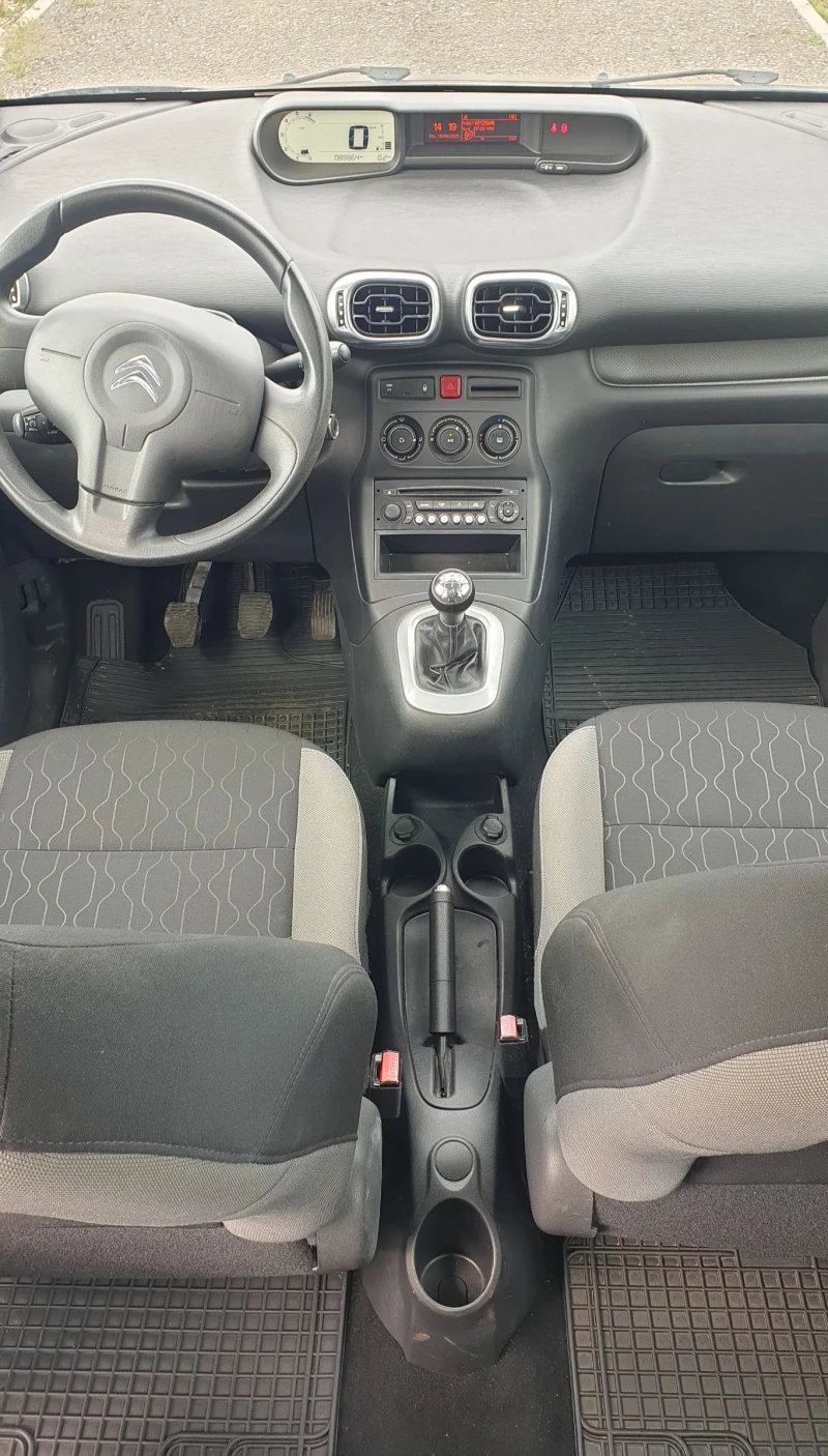 Citroen C3 Picasso 1.6, снимка 9 - Автомобили и джипове - 52312274