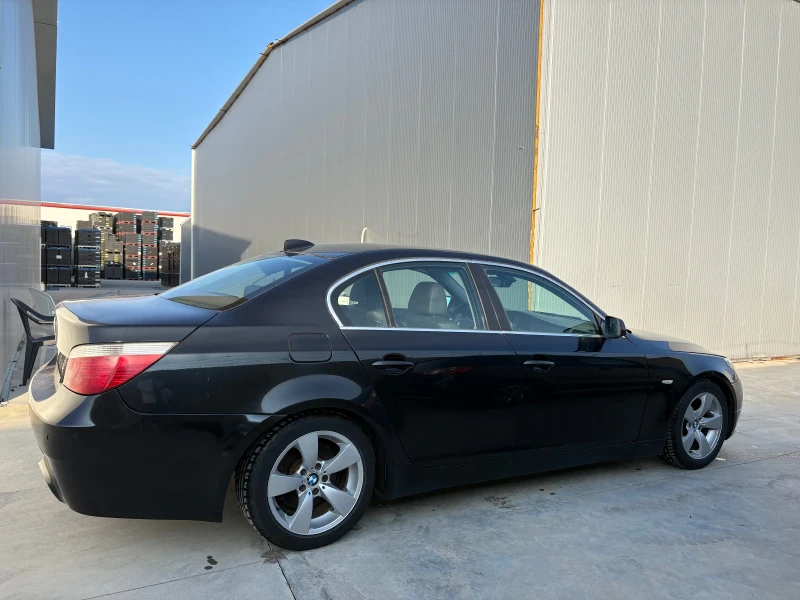 BMW 525 3.0D M Pack* Автоматик* Навигация* Подгрев* Люк* , снимка 8 - Автомобили и джипове - 52866272