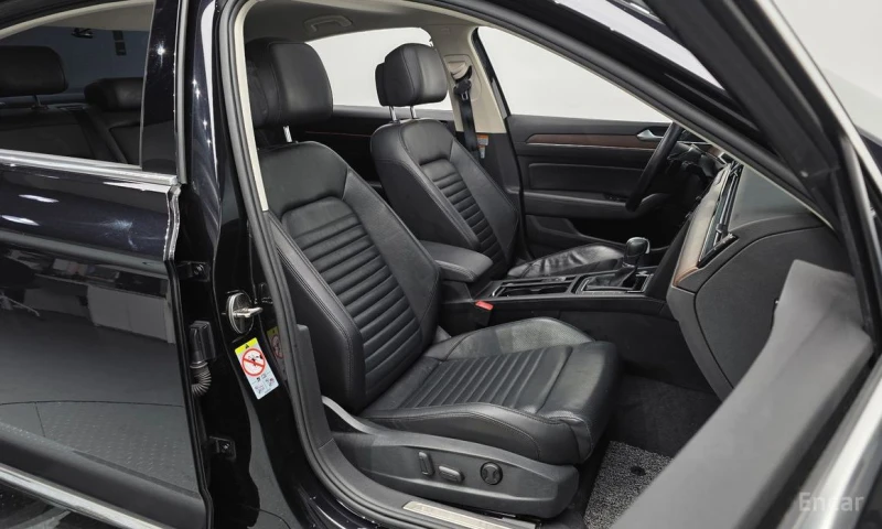 VW Passat, снимка 10 - Автомобили и джипове - 52962107