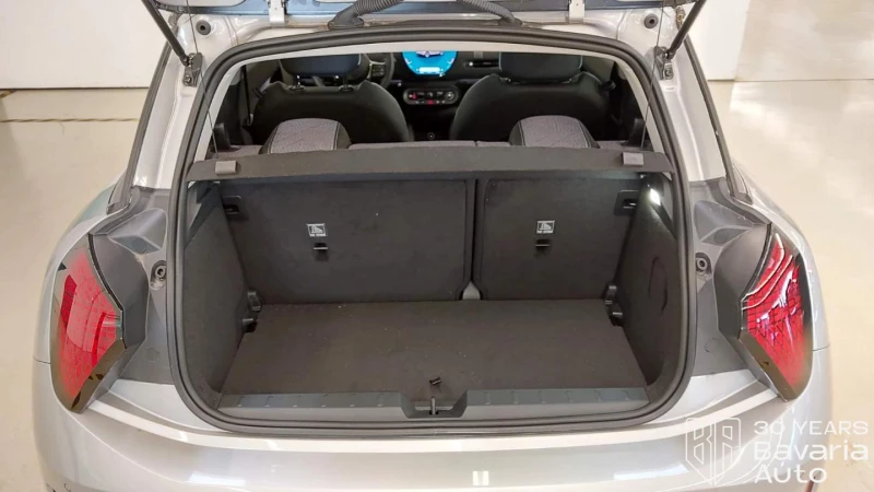 Mini Cooper SE Automatic Classic Trim, снимка 14 - Автомобили и джипове - 53073680