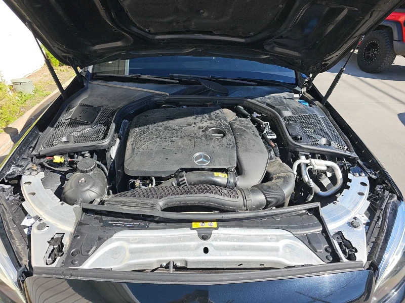 Mercedes-Benz C 300, снимка 15 - Автомобили и джипове - 53505798