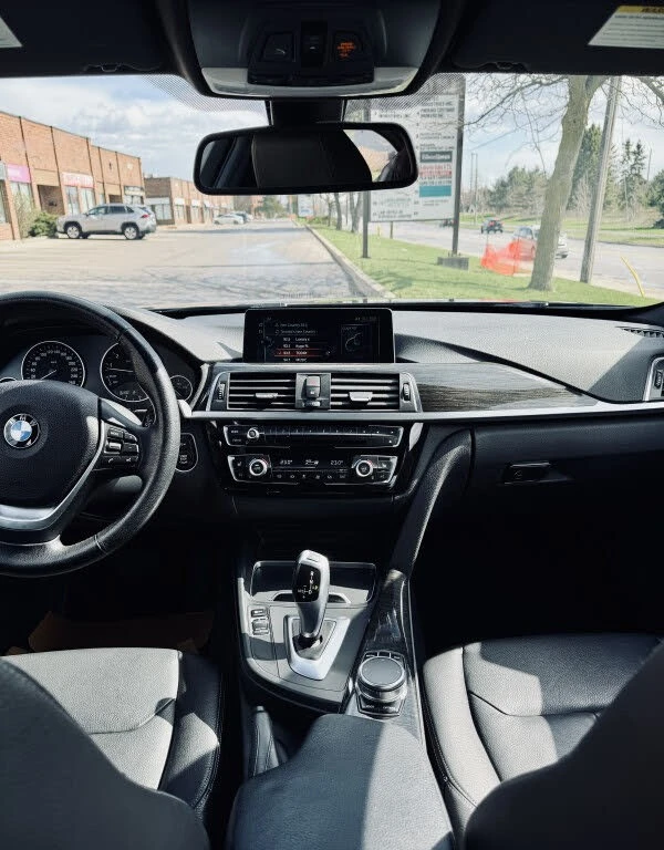 BMW 330 xDrive Sedan* ����������* (���� �� ��)  | Mobile.bg � ����������� 13