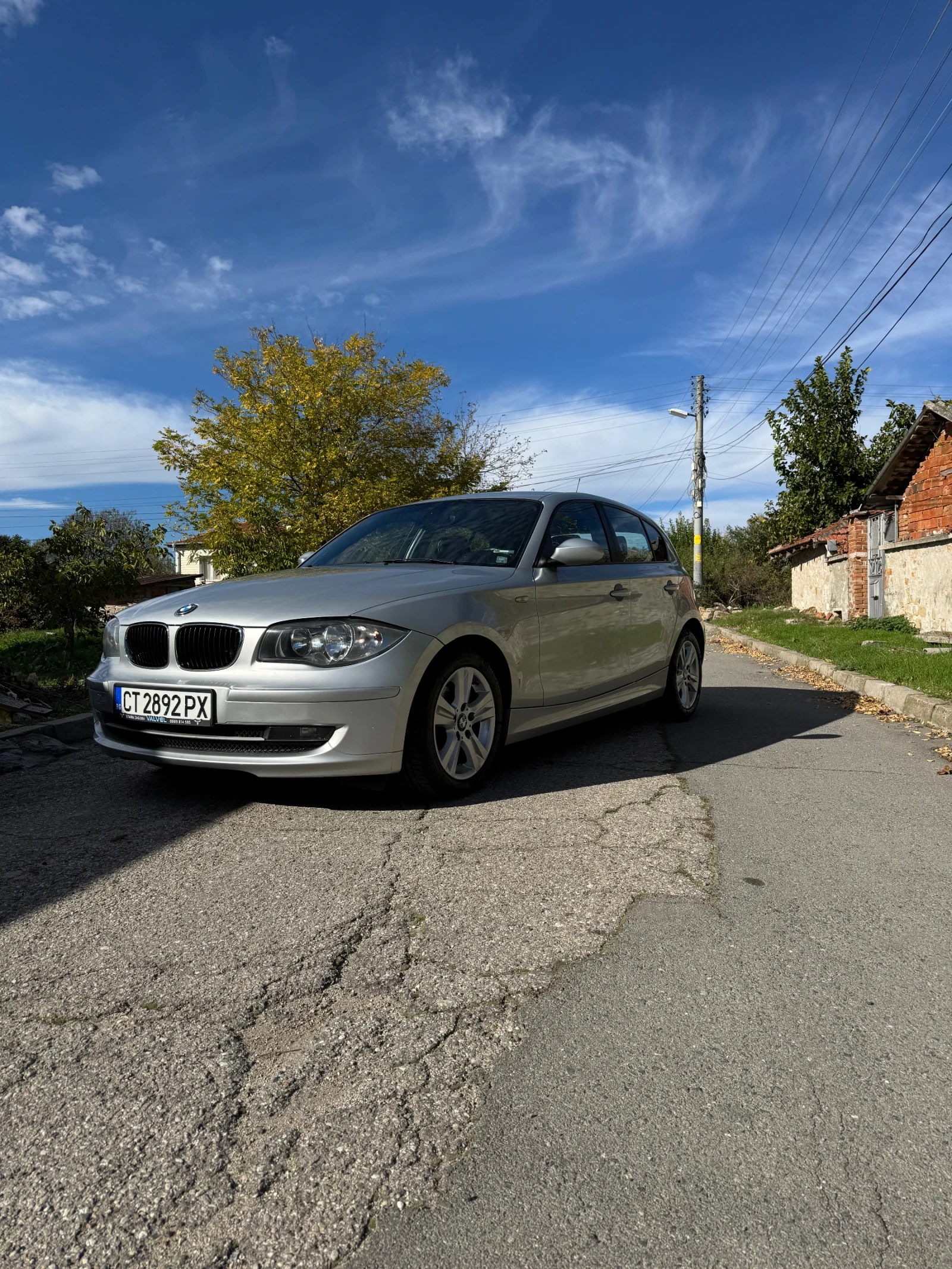 BMW 118, снимка 1