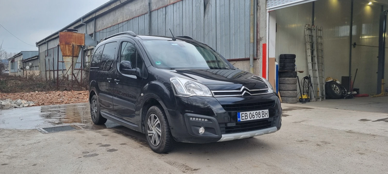 Citroen Berlingo 1600 - изображение 2