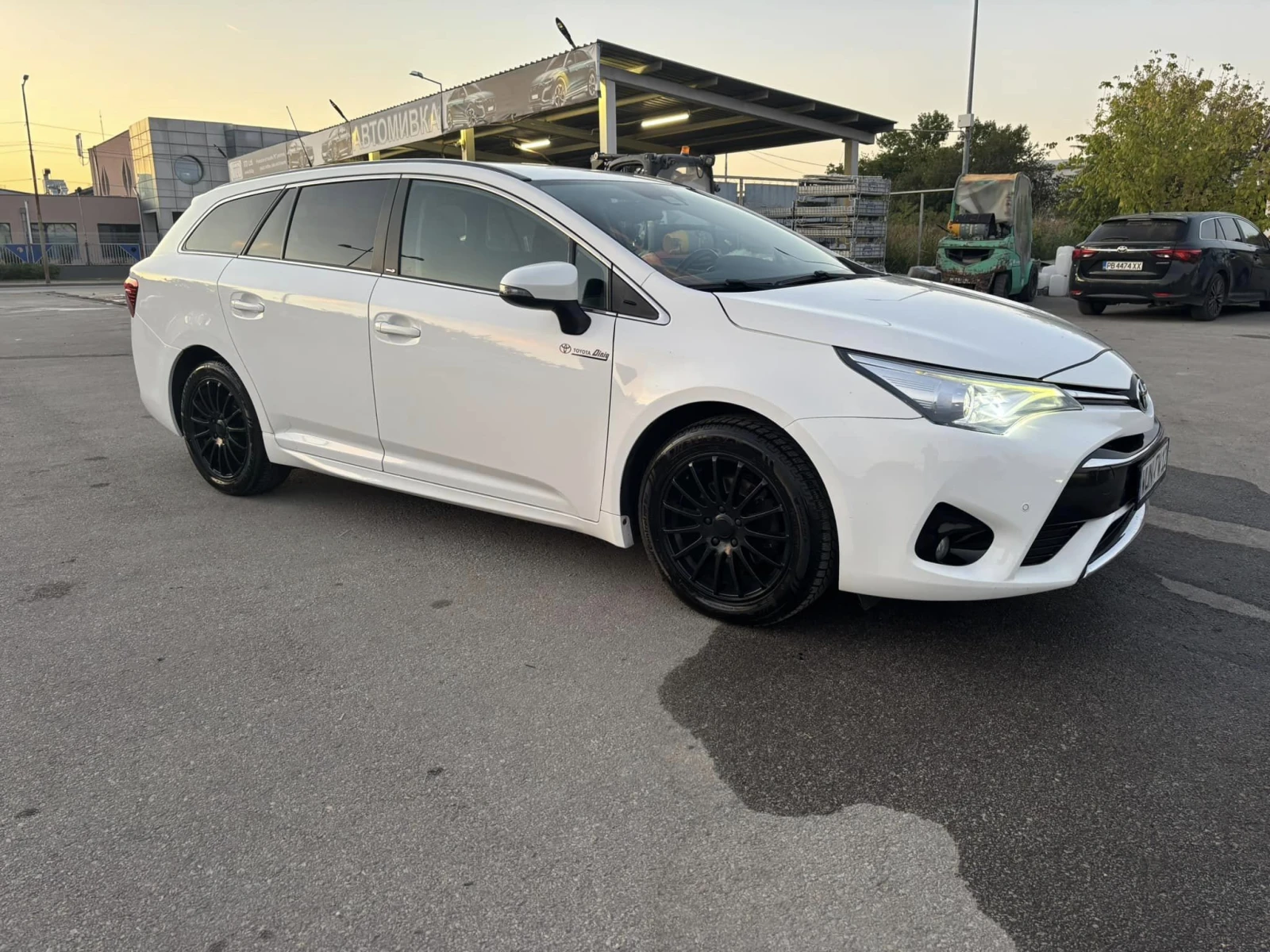 Toyota Avensis 1.8i БЕНЗИН - изображение 3