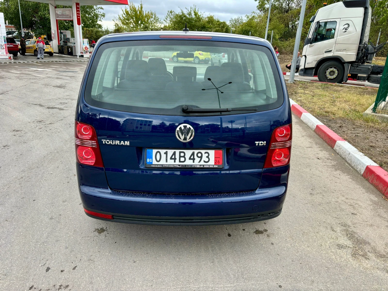 VW Touran 1.9TDI 90k TOP - изображение 4