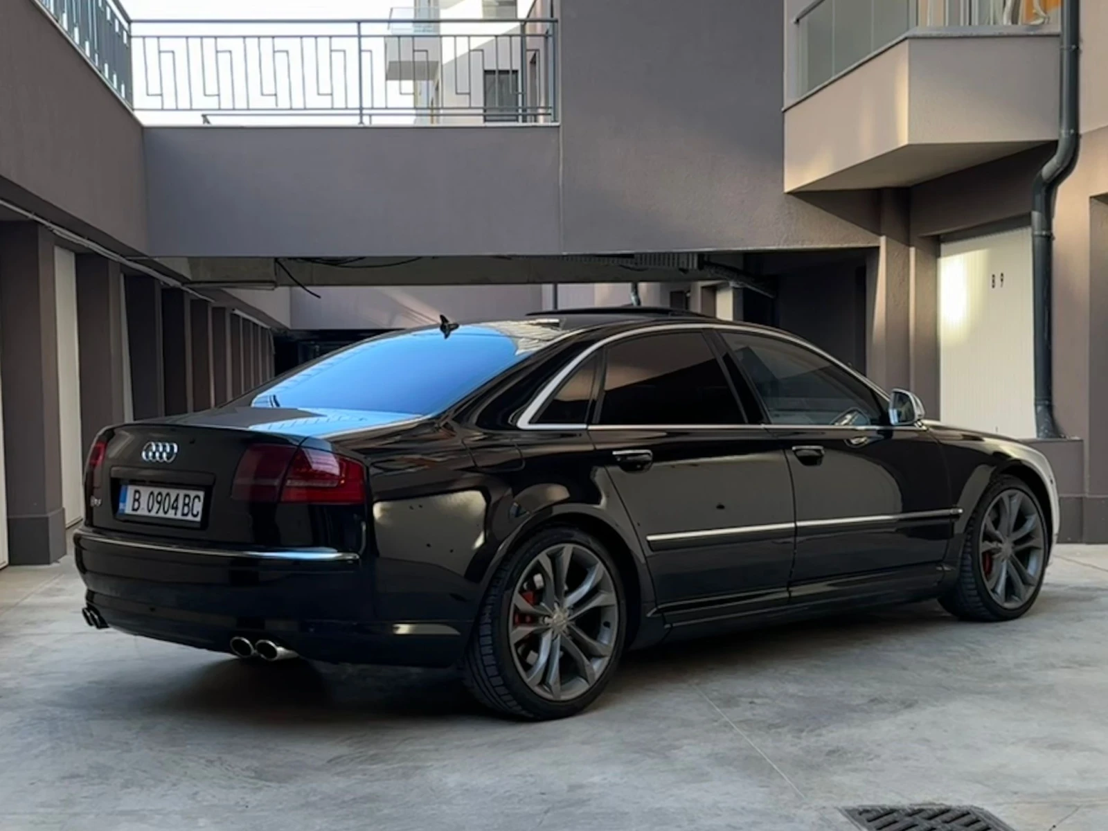 Audi S8 Face-Lift - изображение 4