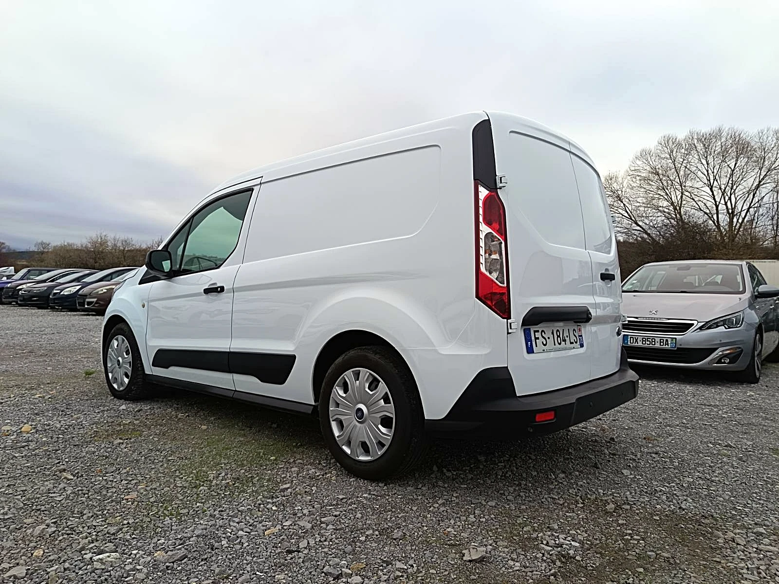 Ford Connect 3 SEATS - изображение 6