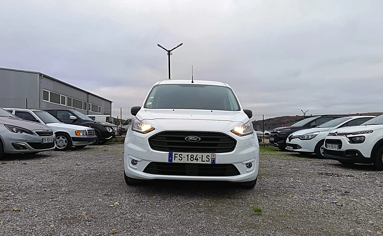 Ford Connect 3 SEATS - изображение 2