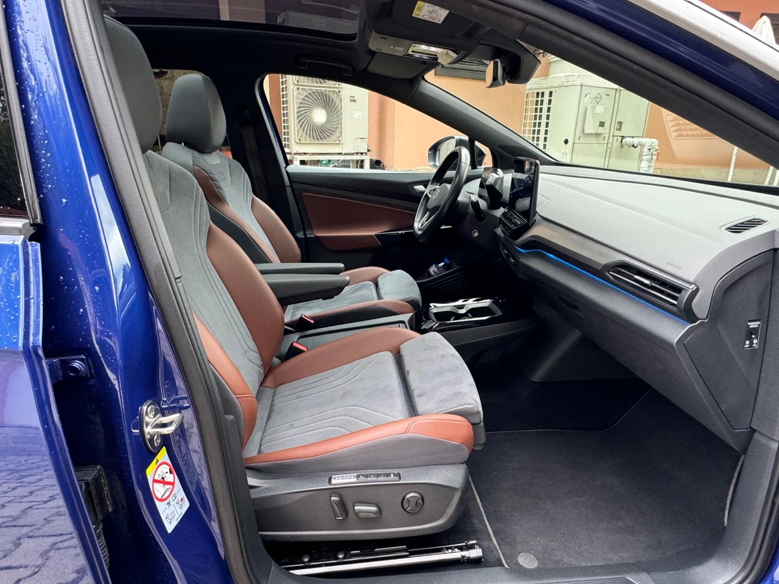 VW ID.4 1st/PRO/82kwh/Pano/Memory/Full/89km - изображение 10