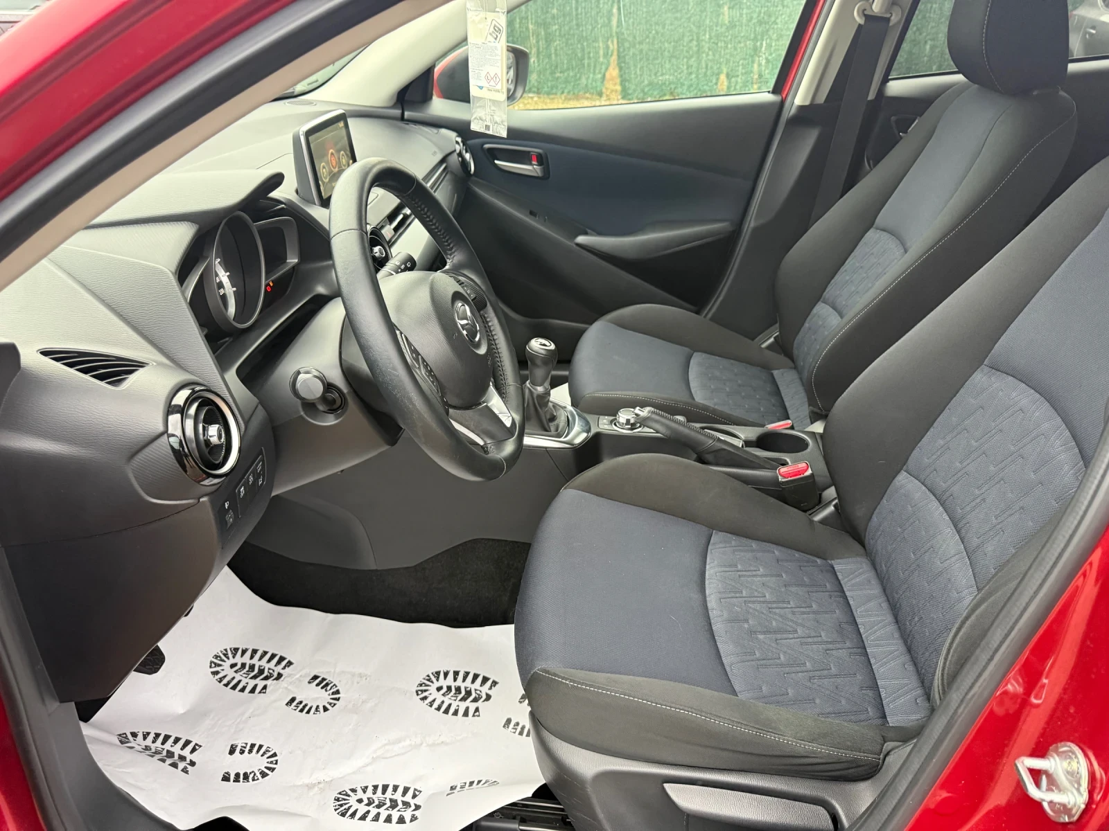 Mazda 2 1.5i/90hp/NAVI/EVRO6/ - изображение 10