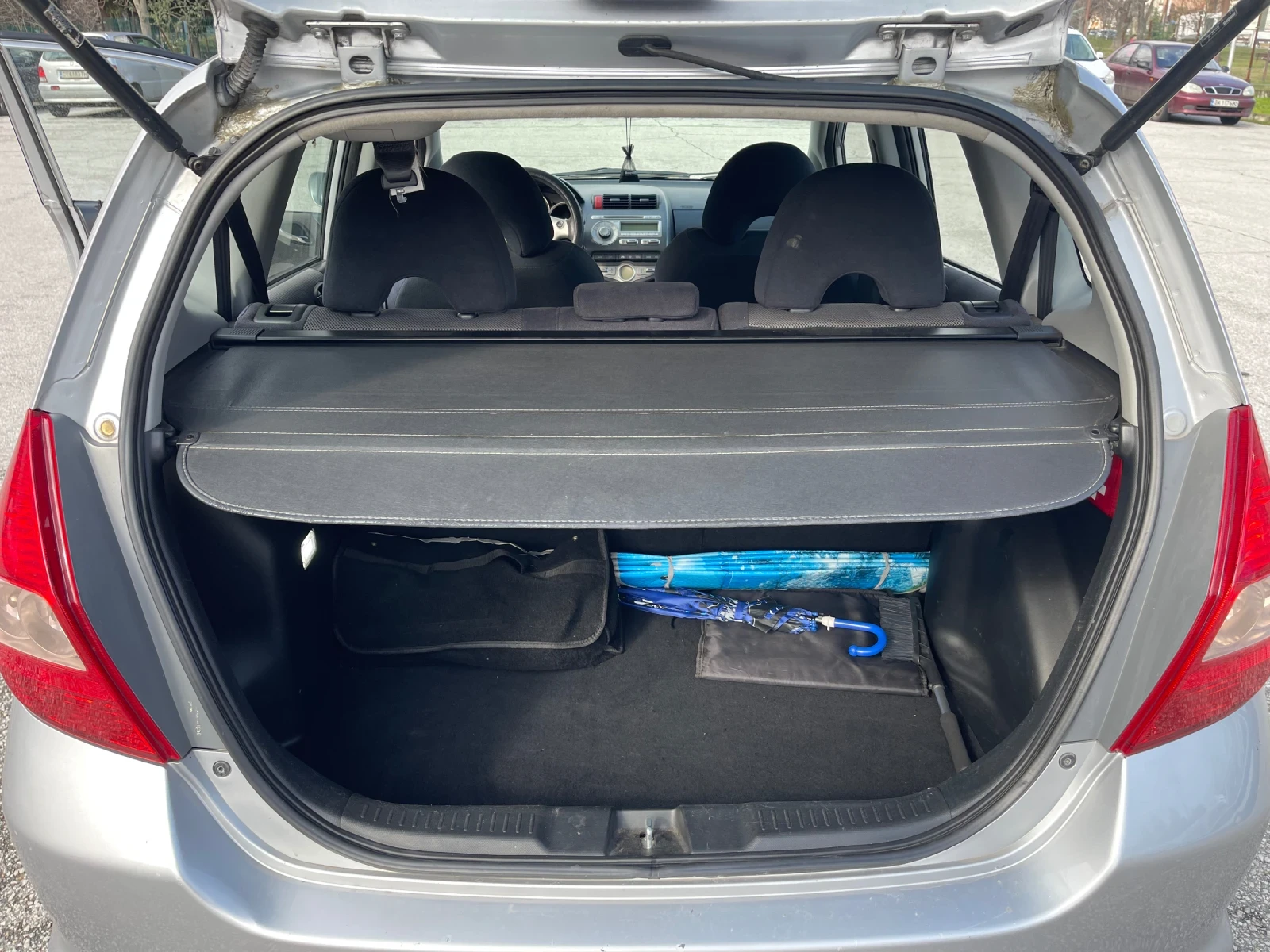 Honda Jazz 1.4i - изображение 8