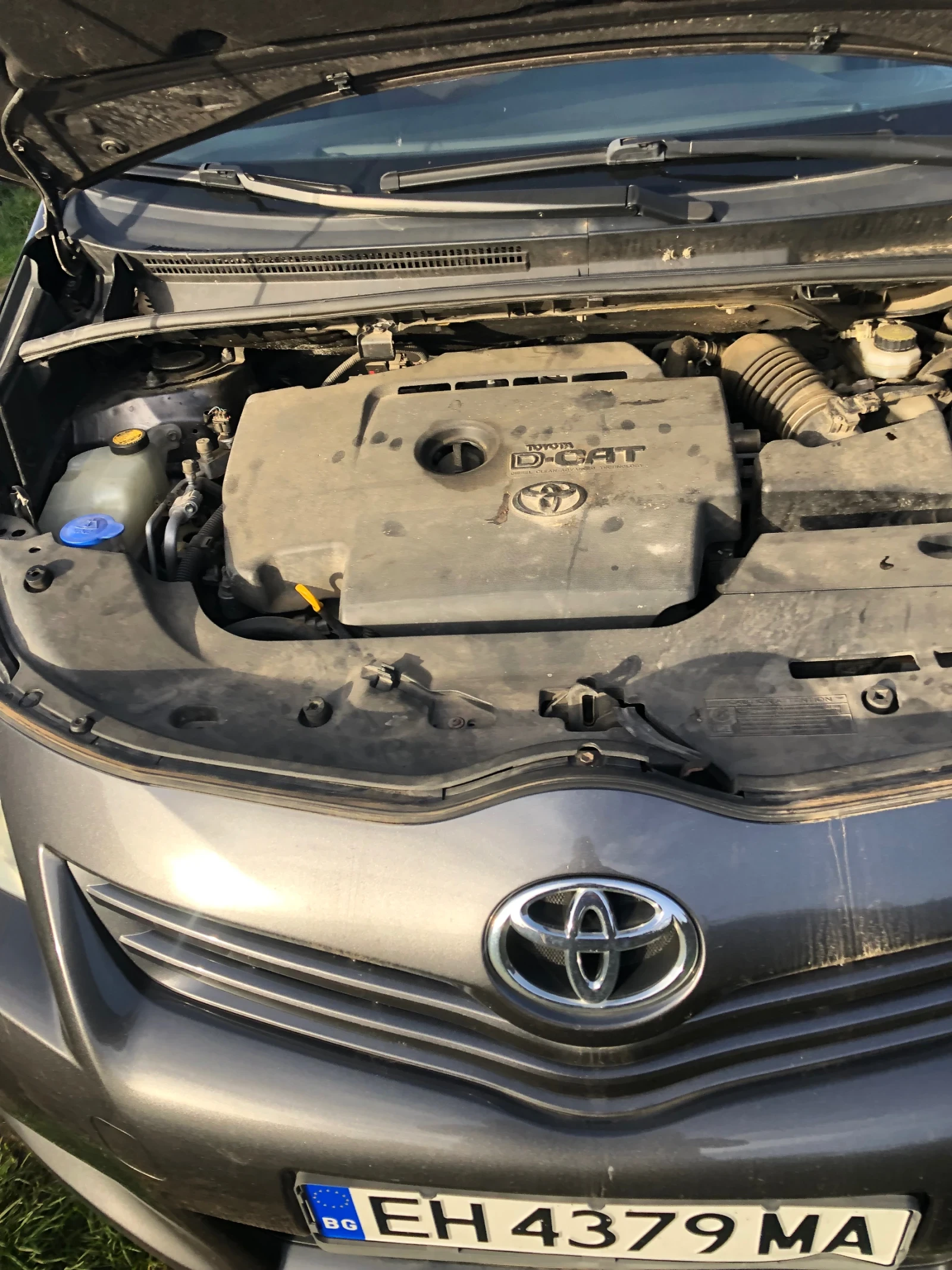 Toyota Verso, снимка 11 - Автомобили и джипове - 53782235