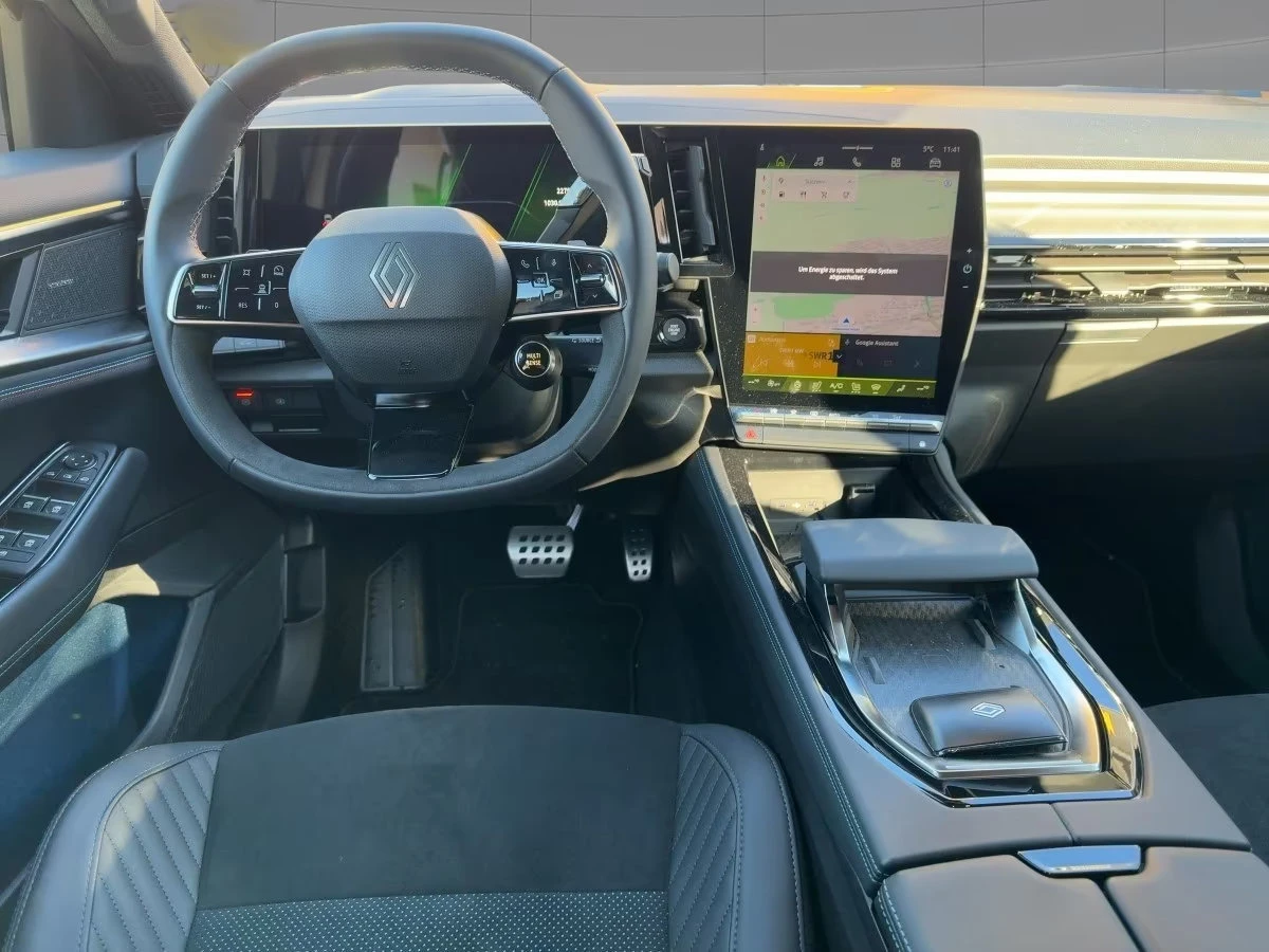 Renault Rafale 1.2HEV/200HP/ESPRIT-ALPINE/HUD/CAM/LED/NAVI/895g - изображение 6