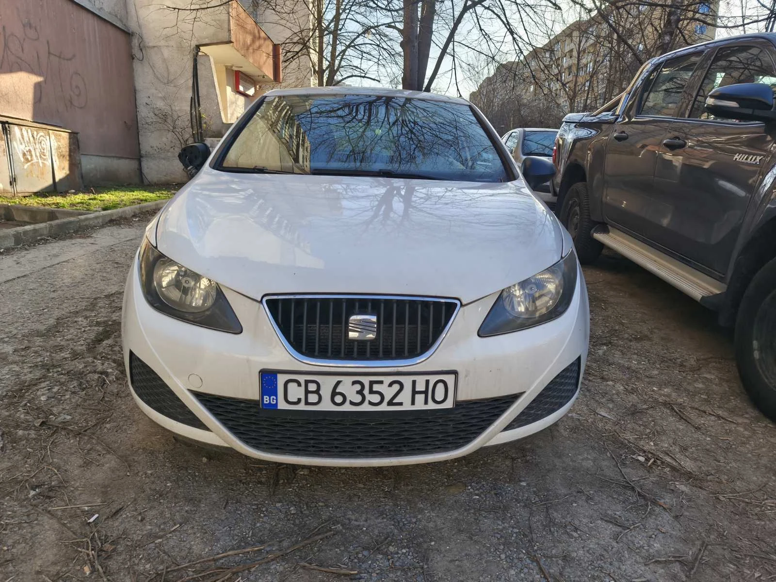 Seat Ibiza Обслужена//Всичко платено/, снимка 3 - Автомобили и джипове - 53806926