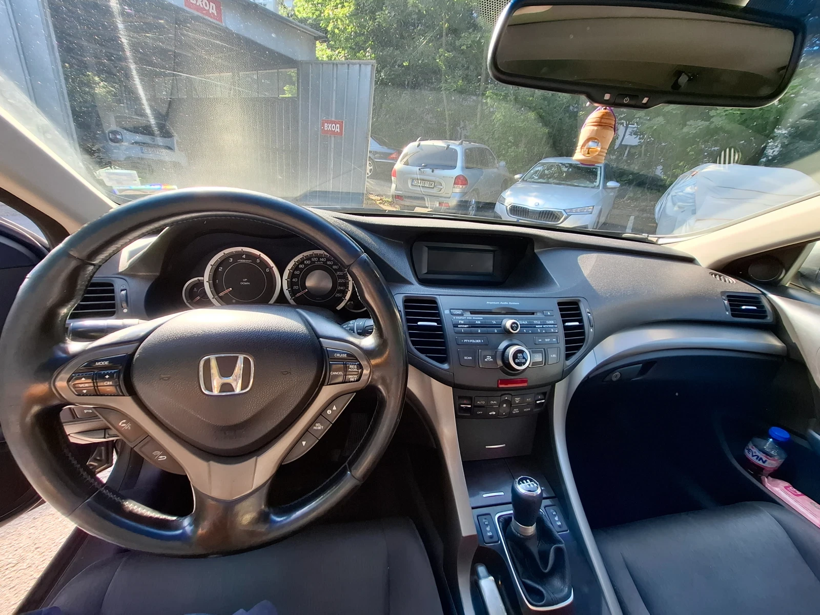 Honda Accord 2.2 iDtec, снимка 9 - Автомобили и джипове - 53808968