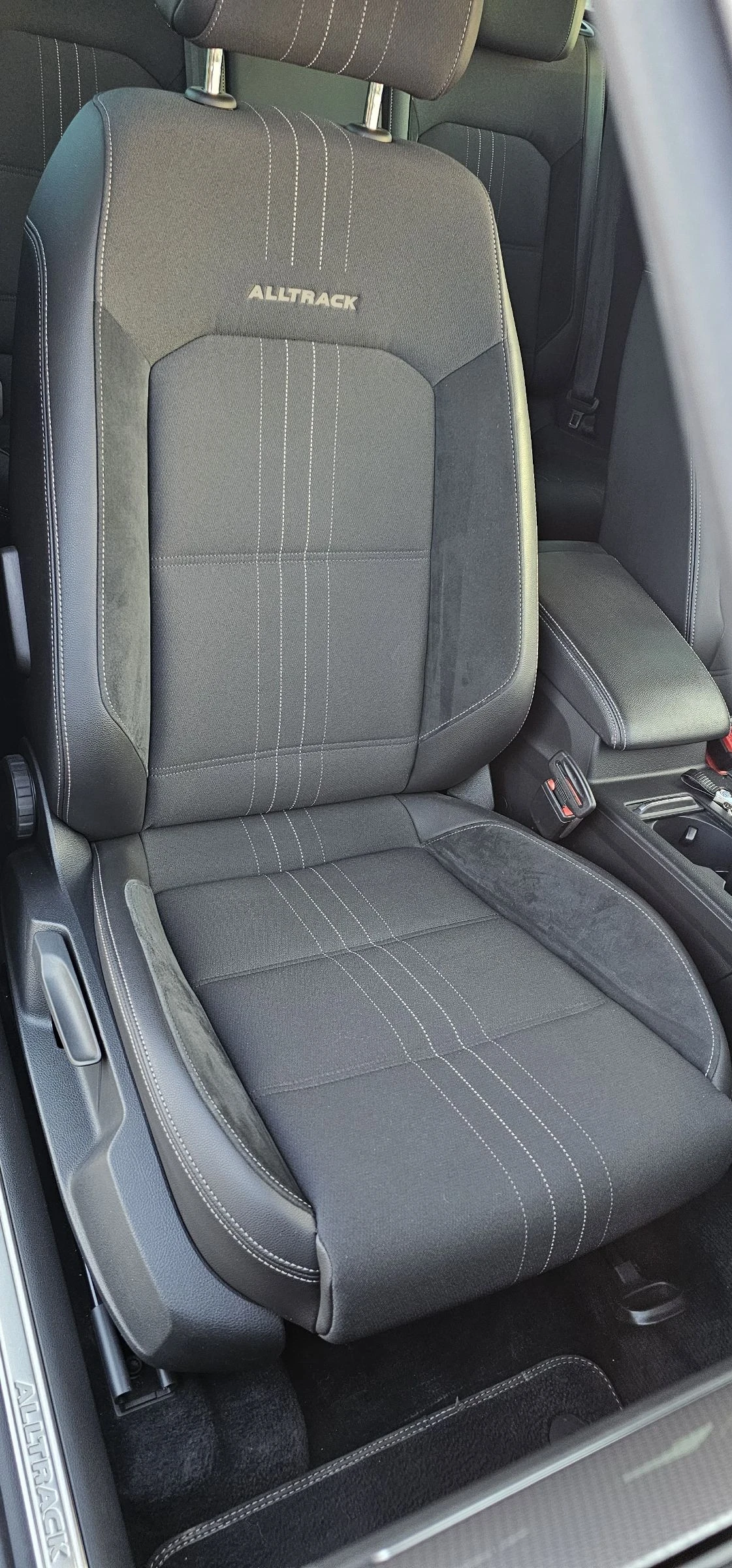 VW Alltrack Digital koja led 190k, снимка 14 - Автомобили и джипове - 53865586