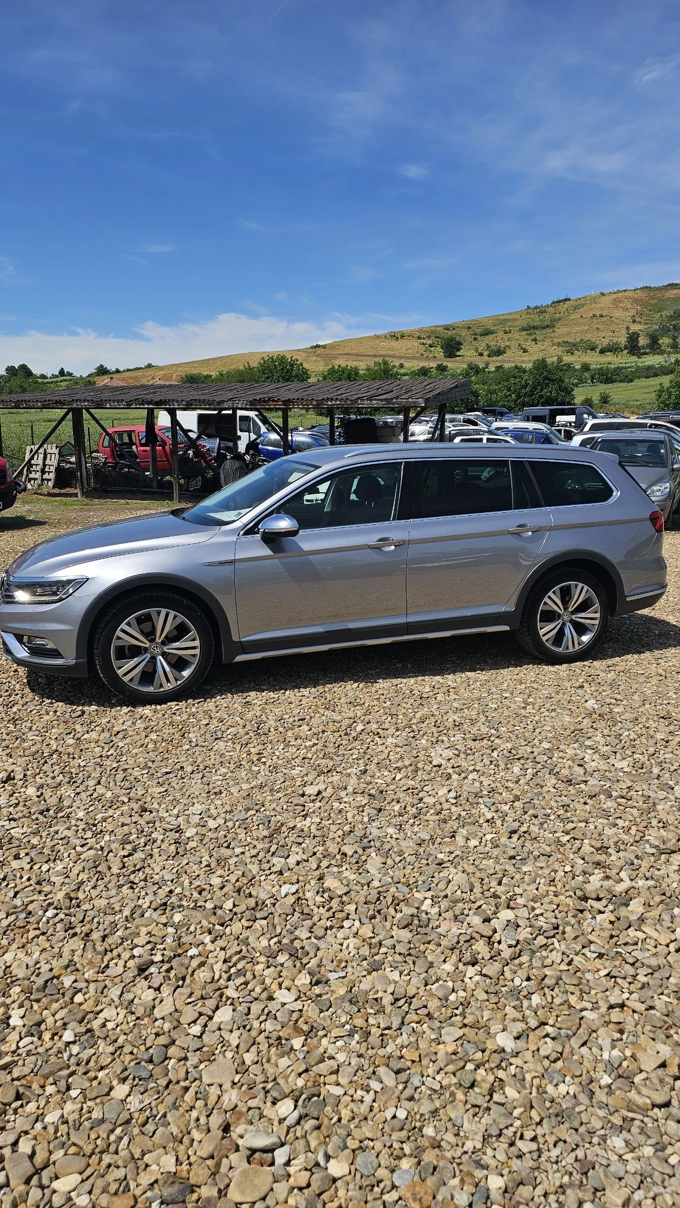 VW Passat Altrack Digital koja led 190k Бартер, снимка 7 - Автомобили и джипове - 53865586
