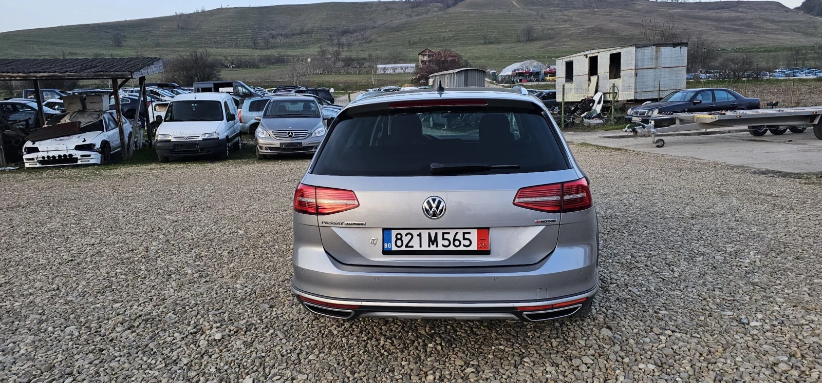 VW Passat Altrack Digital koja led 190k Бартер, снимка 7 - Автомобили и джипове - 53865586