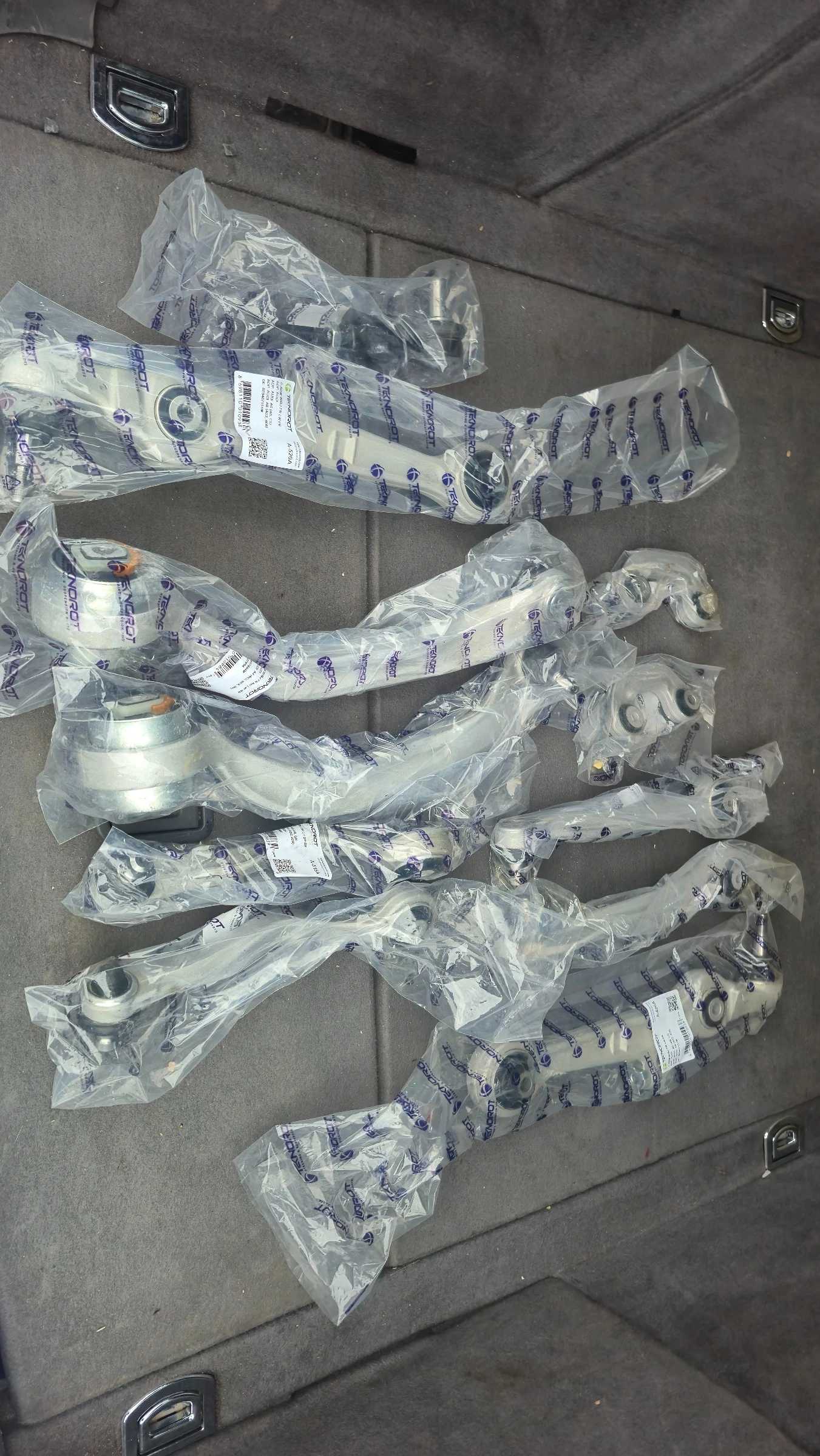 Audi A4 1.9, снимка 10 - Автомобили и джипове - 53905082