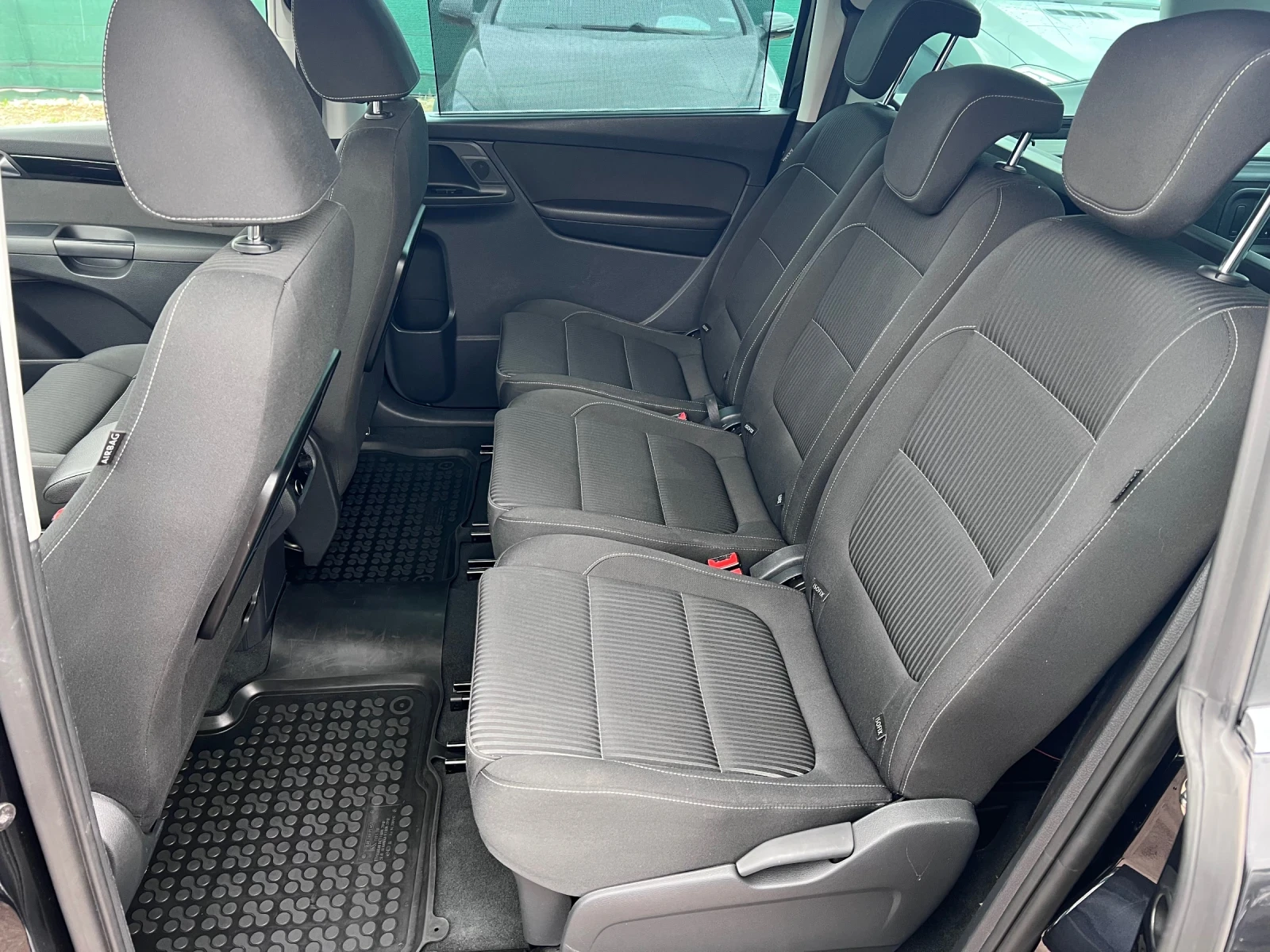 Seat Alhambra 2.0TDI 4x4 140kc, снимка 11 - Автомобили и джипове - 53913234