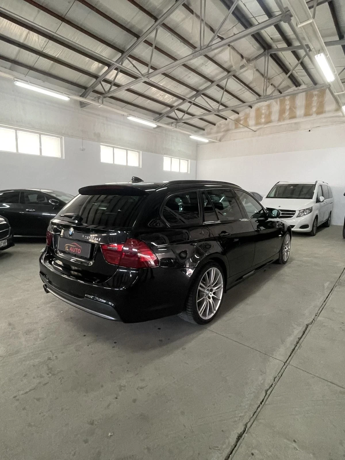 BMW 330 XD/Mpak/камера/СМЕНЕНИ ВЕРИГИ!!!!, снимка 5 - Автомобили и джипове - 53953855