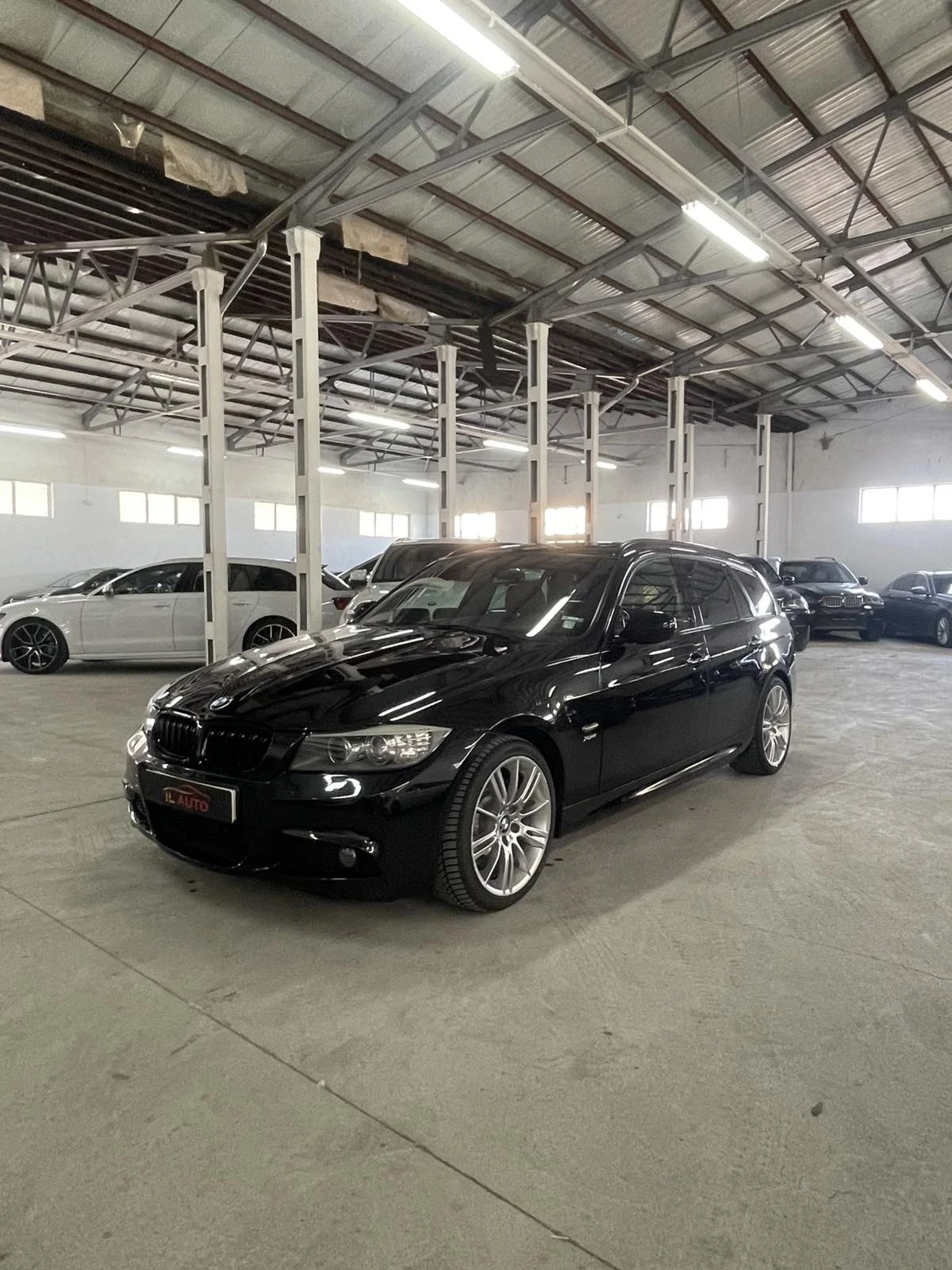 BMW 330 XD/Mpak/камера/СМЕНЕНИ ВЕРИГИ!!!!, снимка 3 - Автомобили и джипове - 53953855