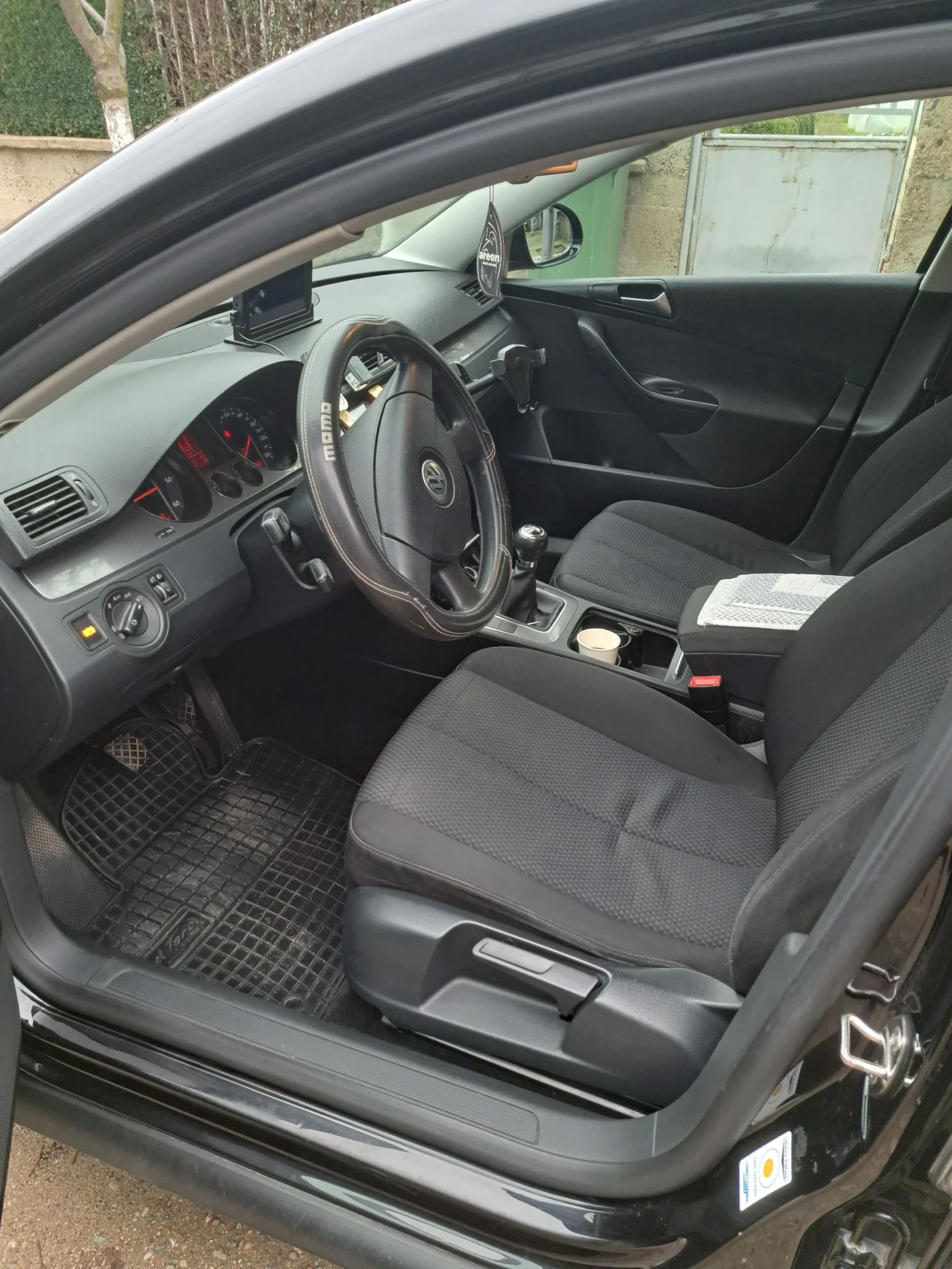 VW Passat Б6, снимка 5 - Автомобили и джипове - 53982096