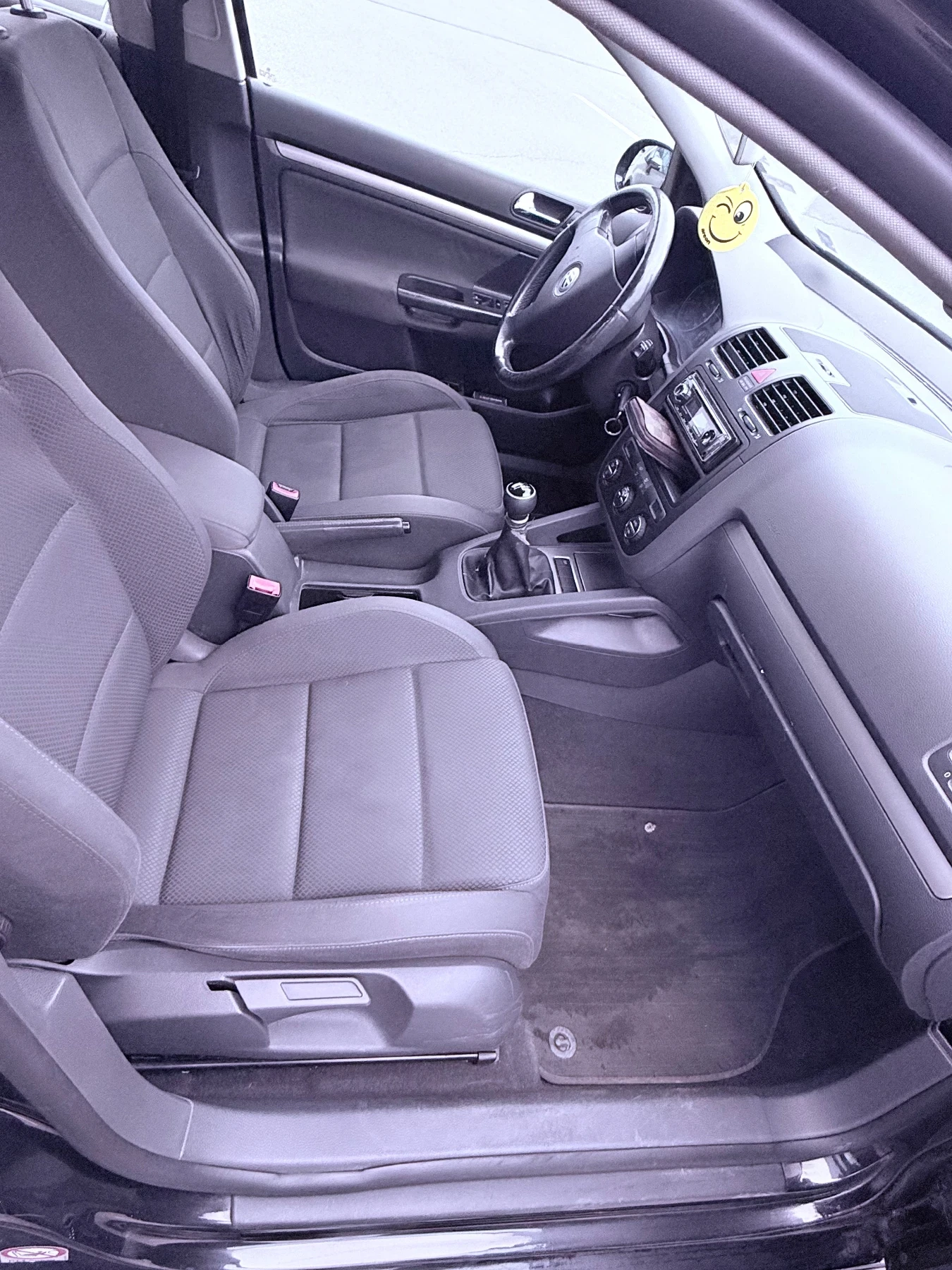 VW Golf Обслужен много запазен А/С Топ , снимка 6 - Автомобили и джипове - 54071859