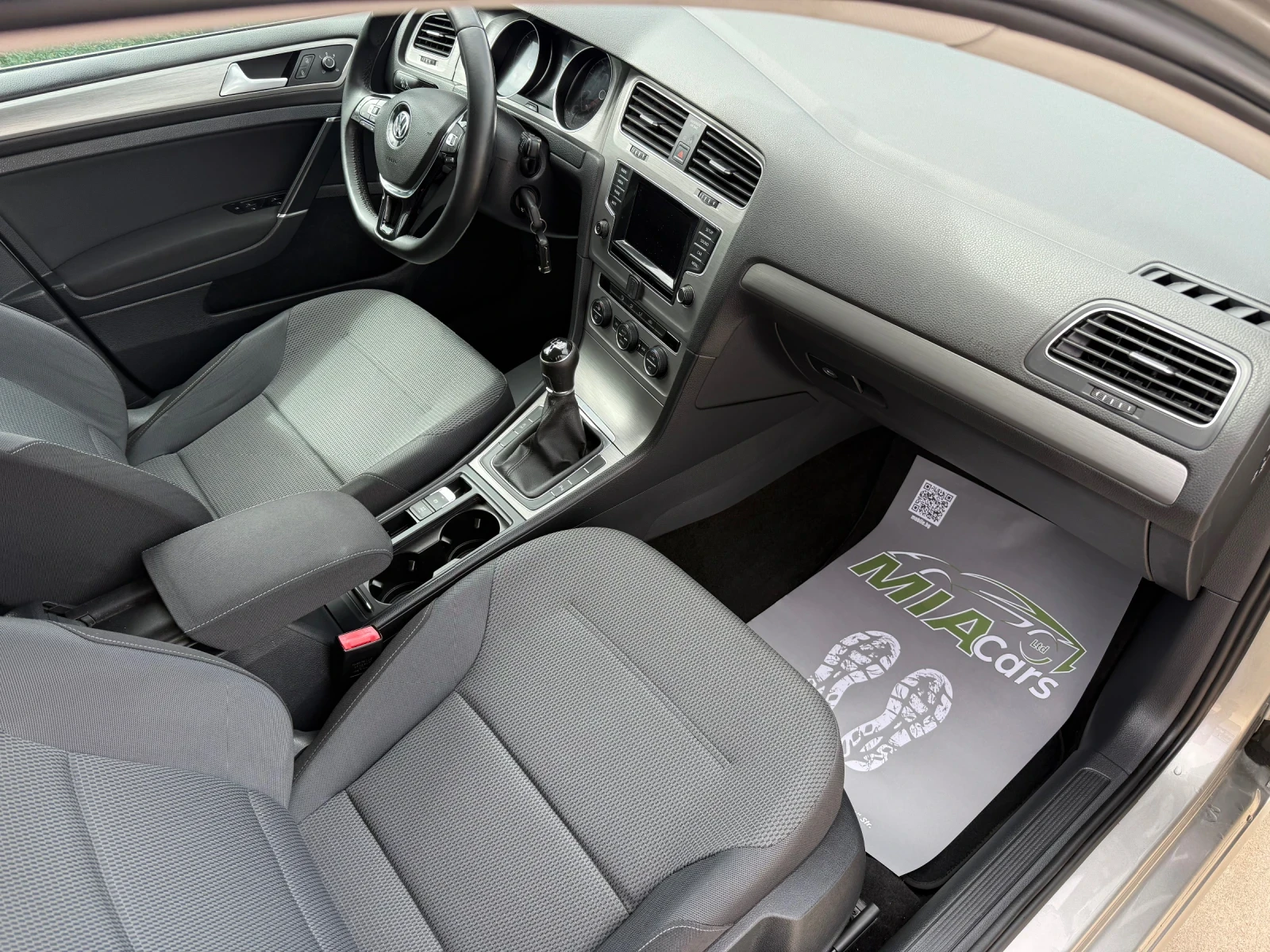 VW Golf VII* 1.6tdi* 110h.p* EURO6* 2015г.* ВНОС ИТАЛИЯ* , снимка 13 - Автомобили и джипове - 54078412