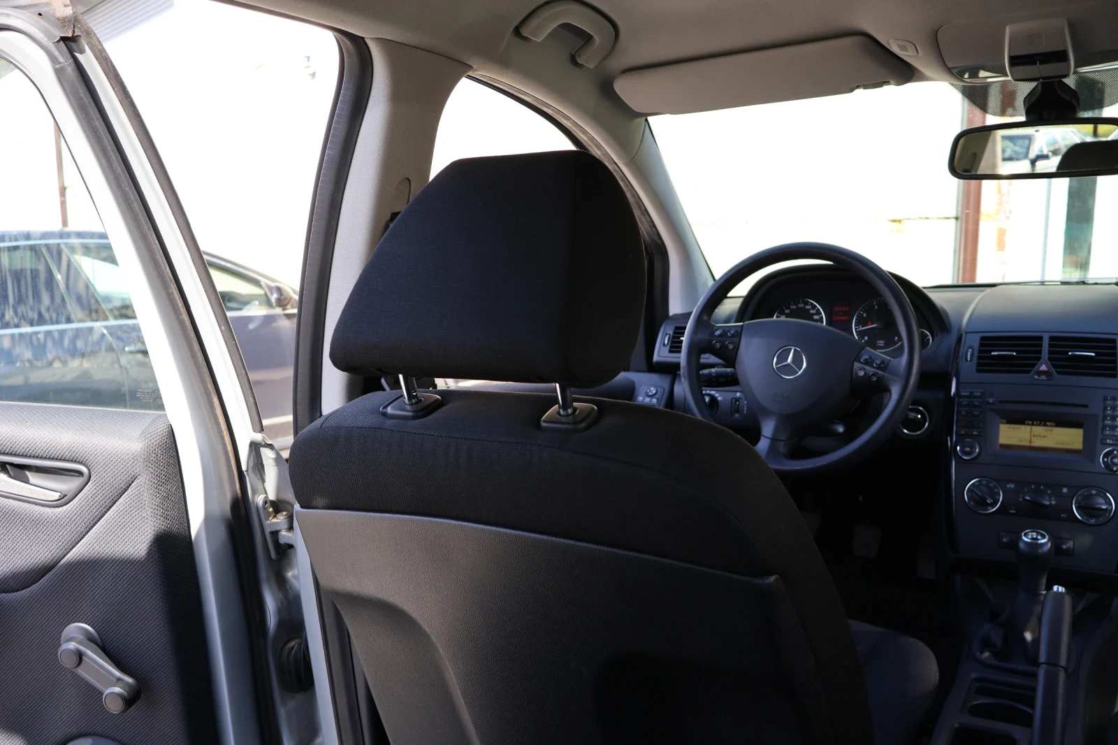 Mercedes-Benz A 150, снимка 9 - Автомобили и джипове - 54141375