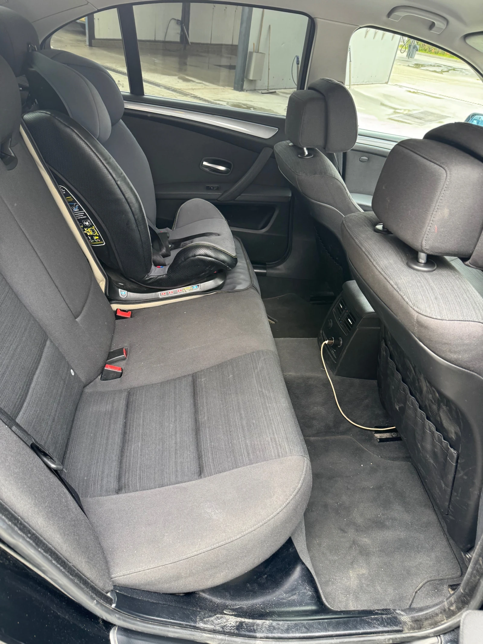 BMW 520, снимка 12 - Автомобили и джипове - 54163302