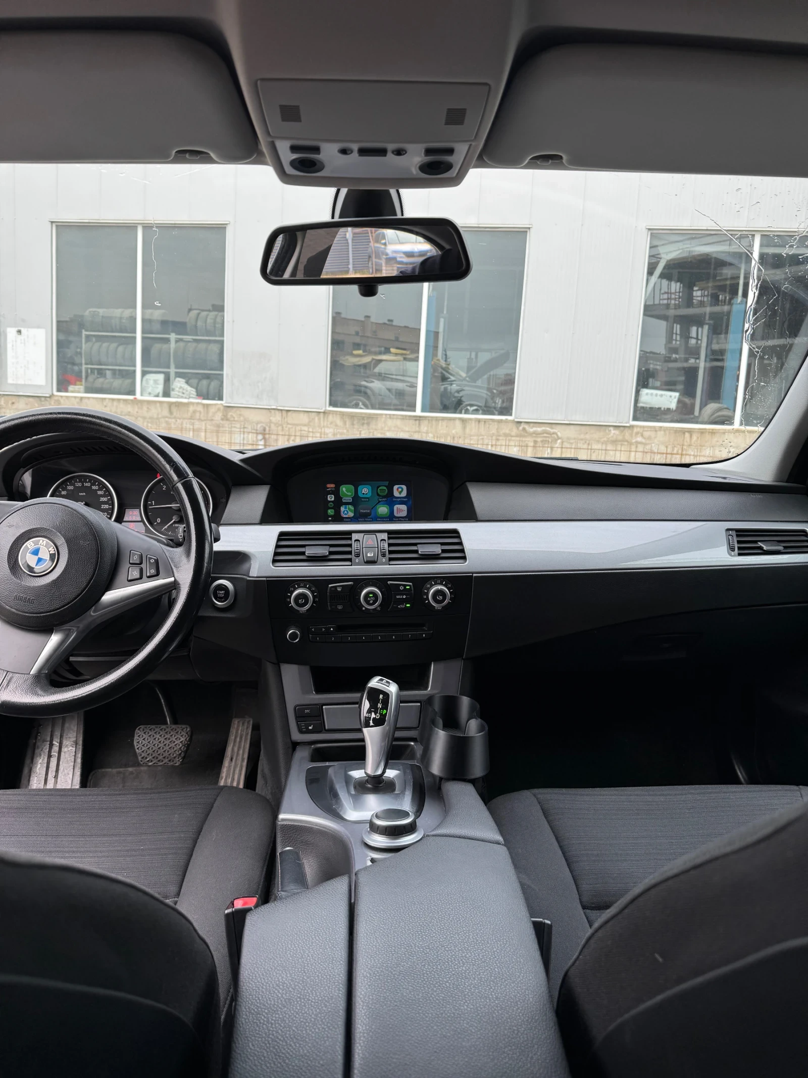 BMW 520, снимка 8 - Автомобили и джипове - 54163302