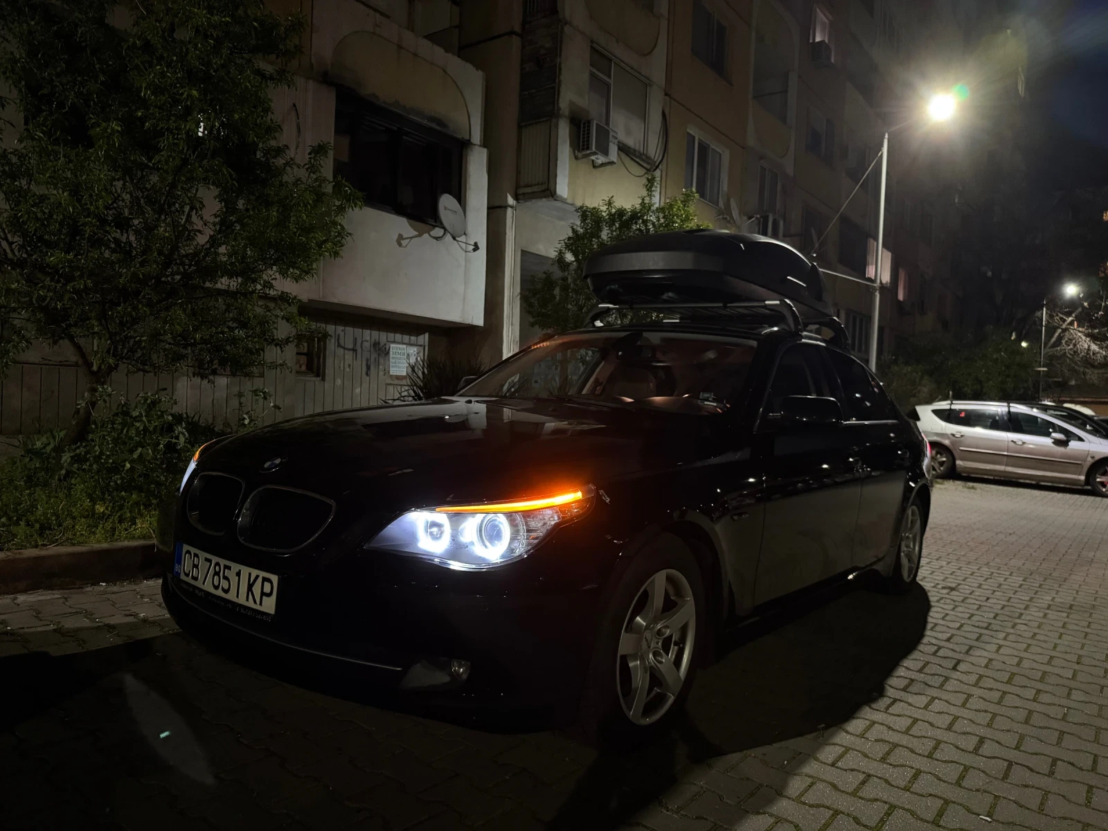 BMW 520, снимка 16 - Автомобили и джипове - 54163302