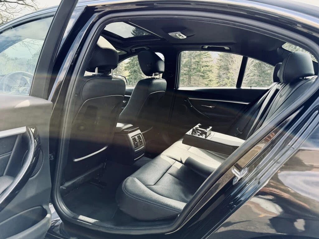 BMW 330 xDrive Sedan* ����������* (���� �� ��)  | Mobile.bg � ����������� 16