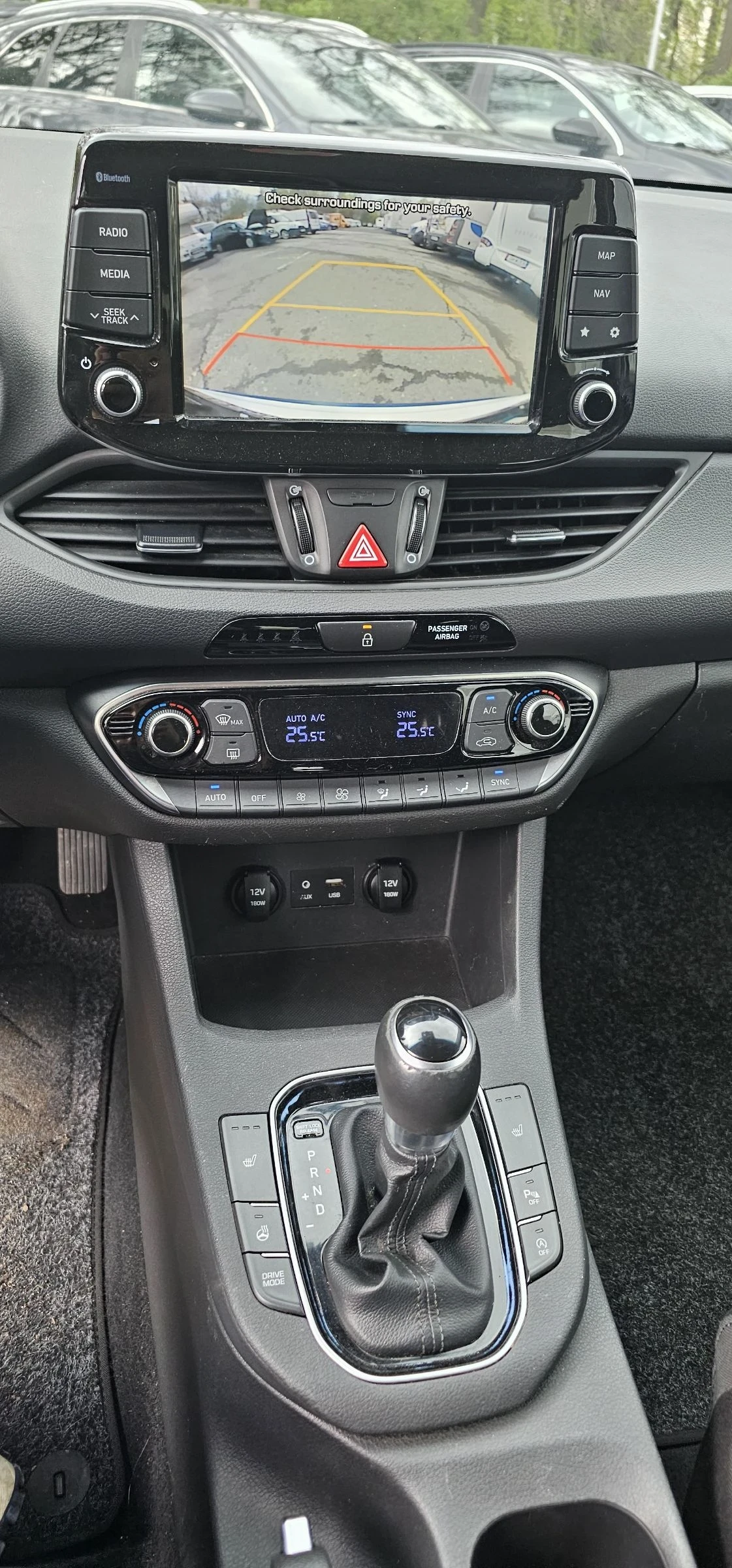 Hyundai I30 1.6CRDI AVTOMAT KAMERA GERMANY , снимка 9 - Автомобили и джипове - 54274956