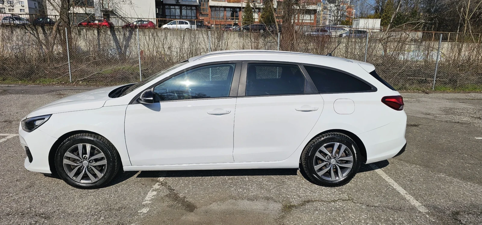 Hyundai I30 1.6CRDI AVTOMAT KAMERA GERMANY , снимка 7 - Автомобили и джипове - 54274956