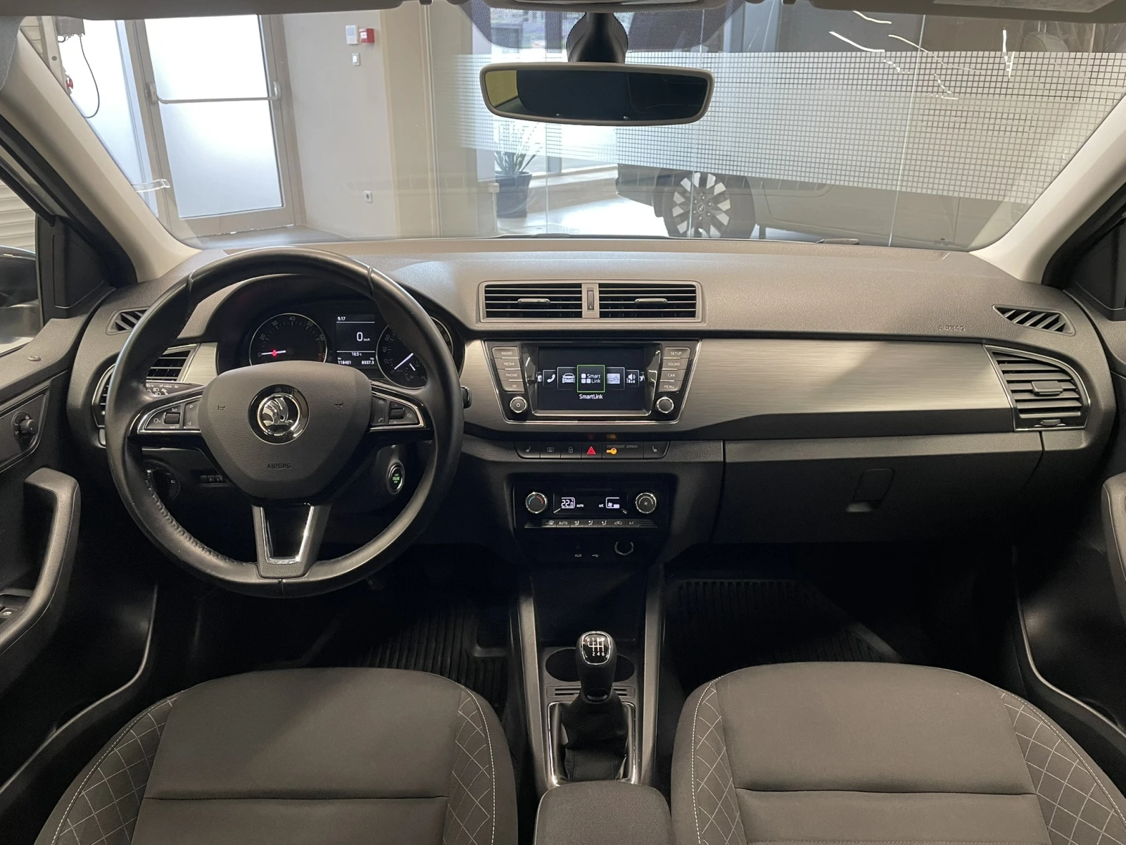 Skoda Fabia STYLE, снимка 17 - Автомобили и джипове - 54567290
