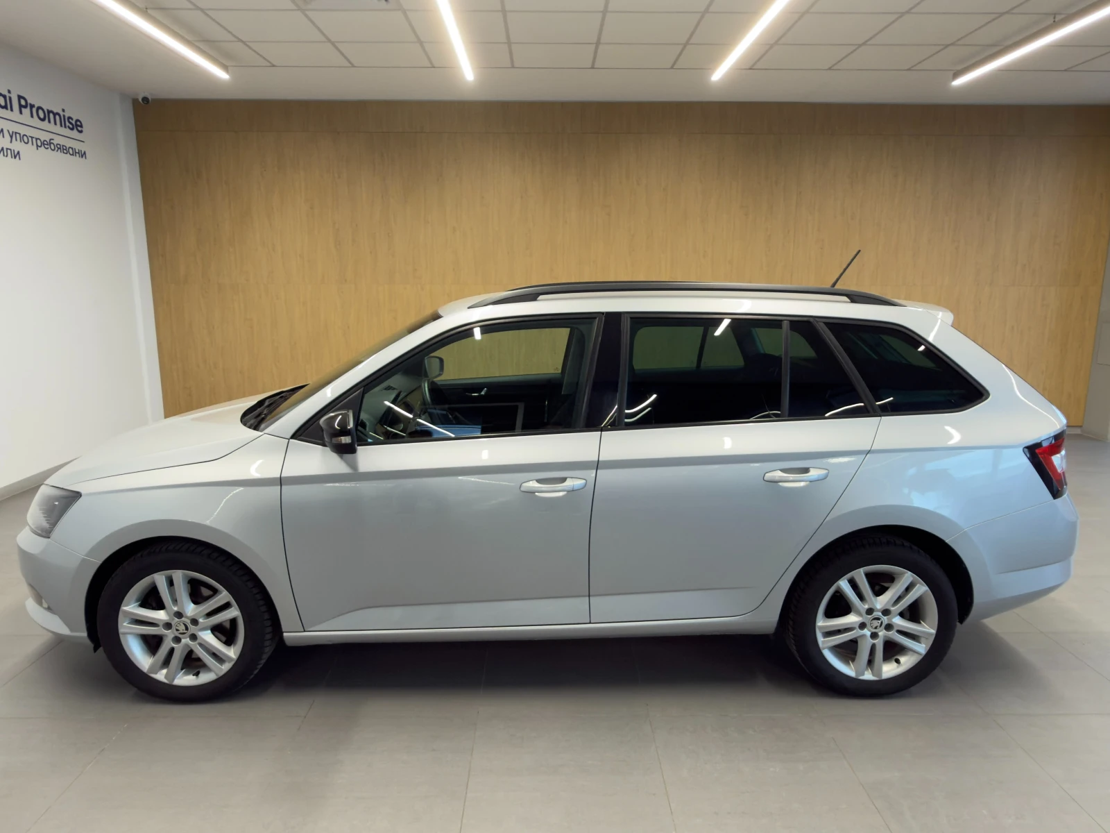 Skoda Fabia STYLE, снимка 2 - Автомобили и джипове - 54567290