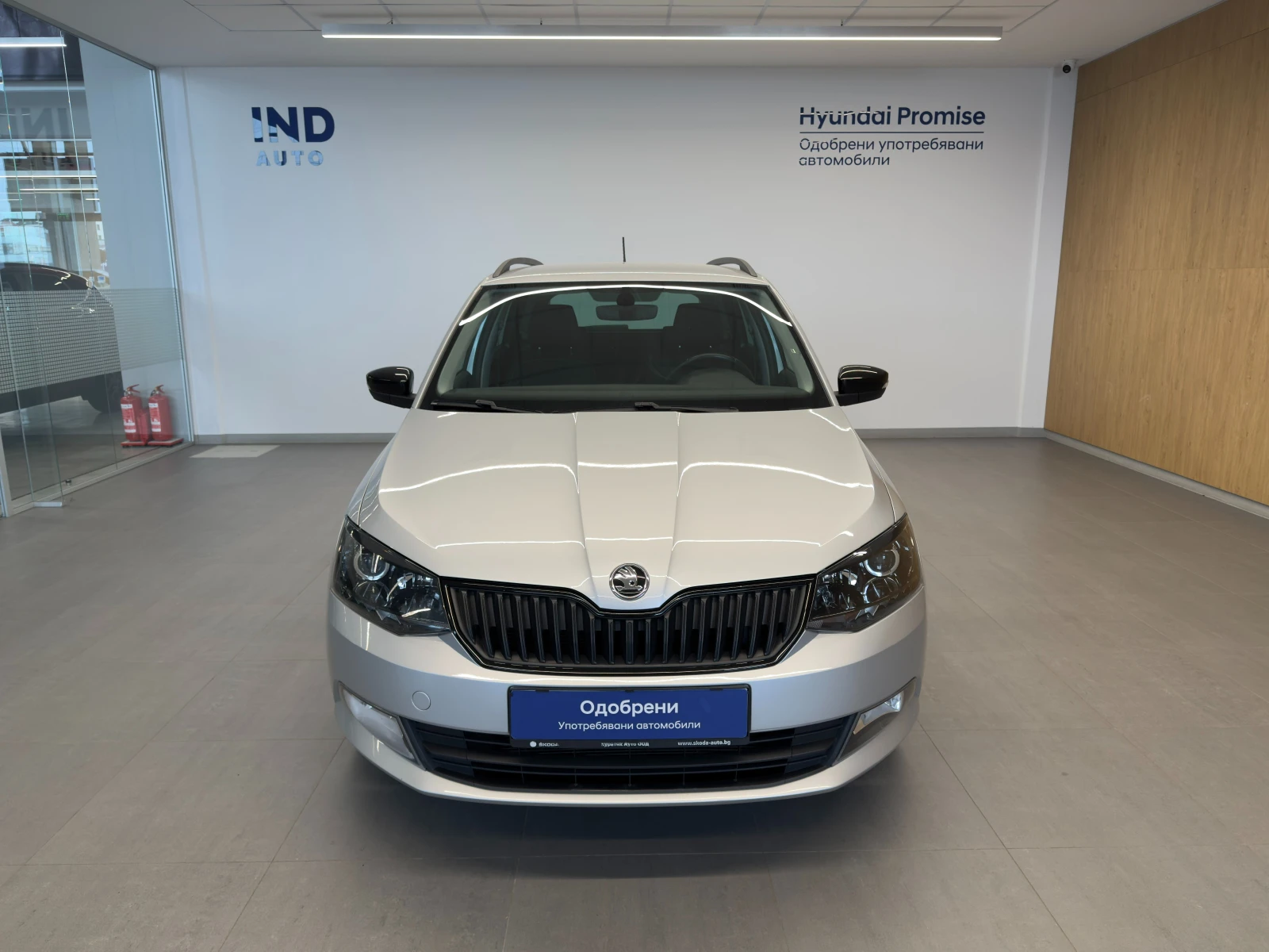 Skoda Fabia STYLE, снимка 8 - Автомобили и джипове - 54567290