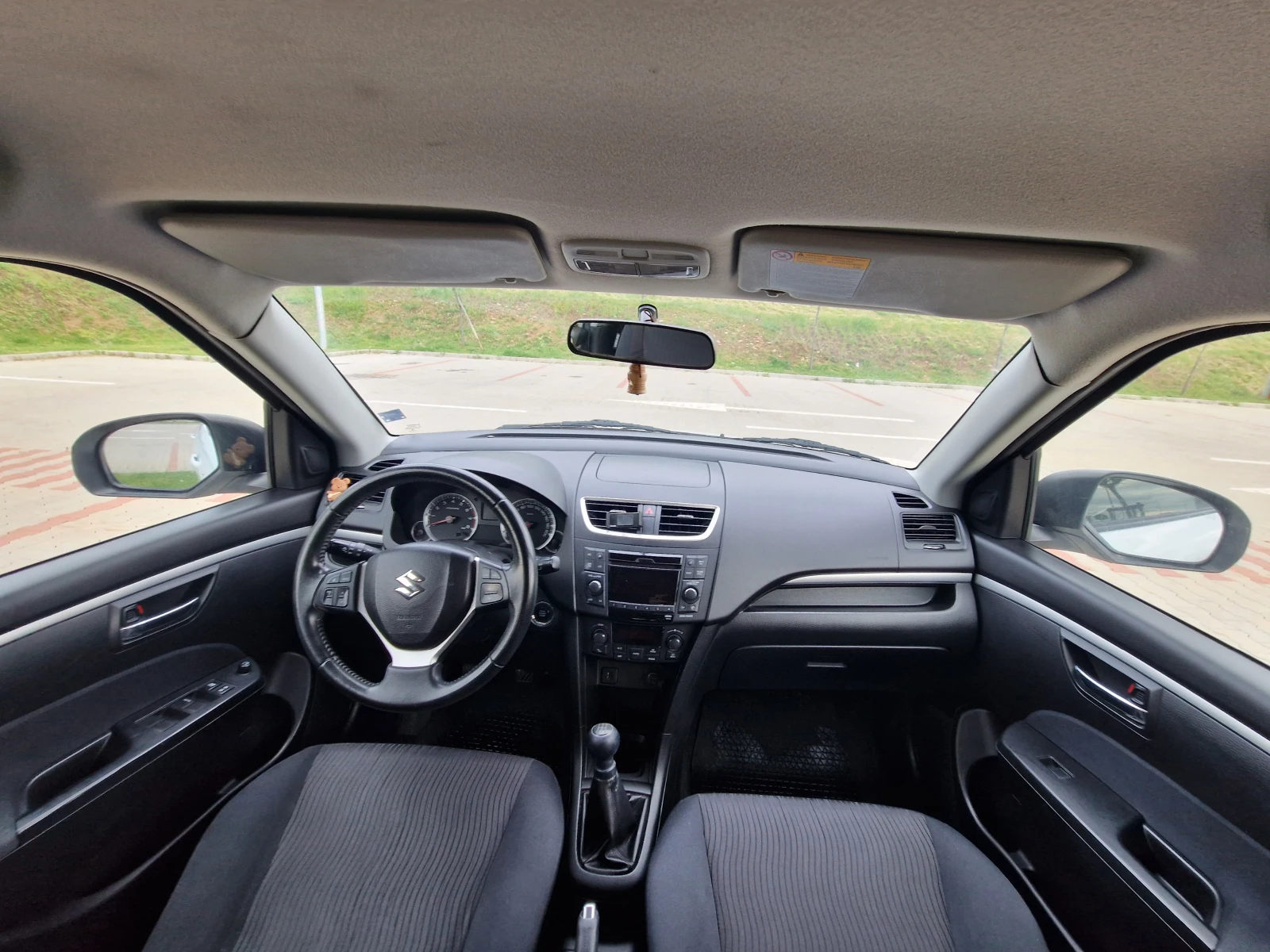 Suzuki Swift 1, 2i 4x4, снимка 10 - Автомобили и джипове - 54658450
