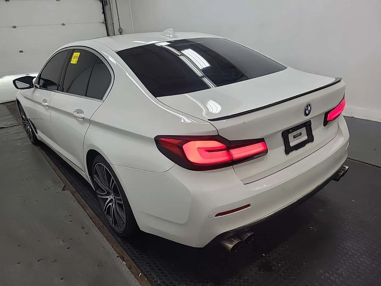 BMW 530 * 530i xDrive * CARFAX * ��� ������������ ������ | Mobile.bg � ����������� 2