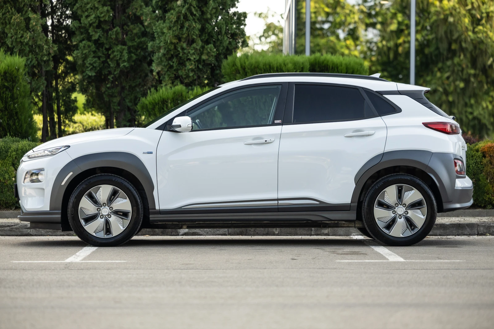 Hyundai Kona Head Up 360 /64KW/SWISS, снимка 6 - Автомобили и джипове - 55601820