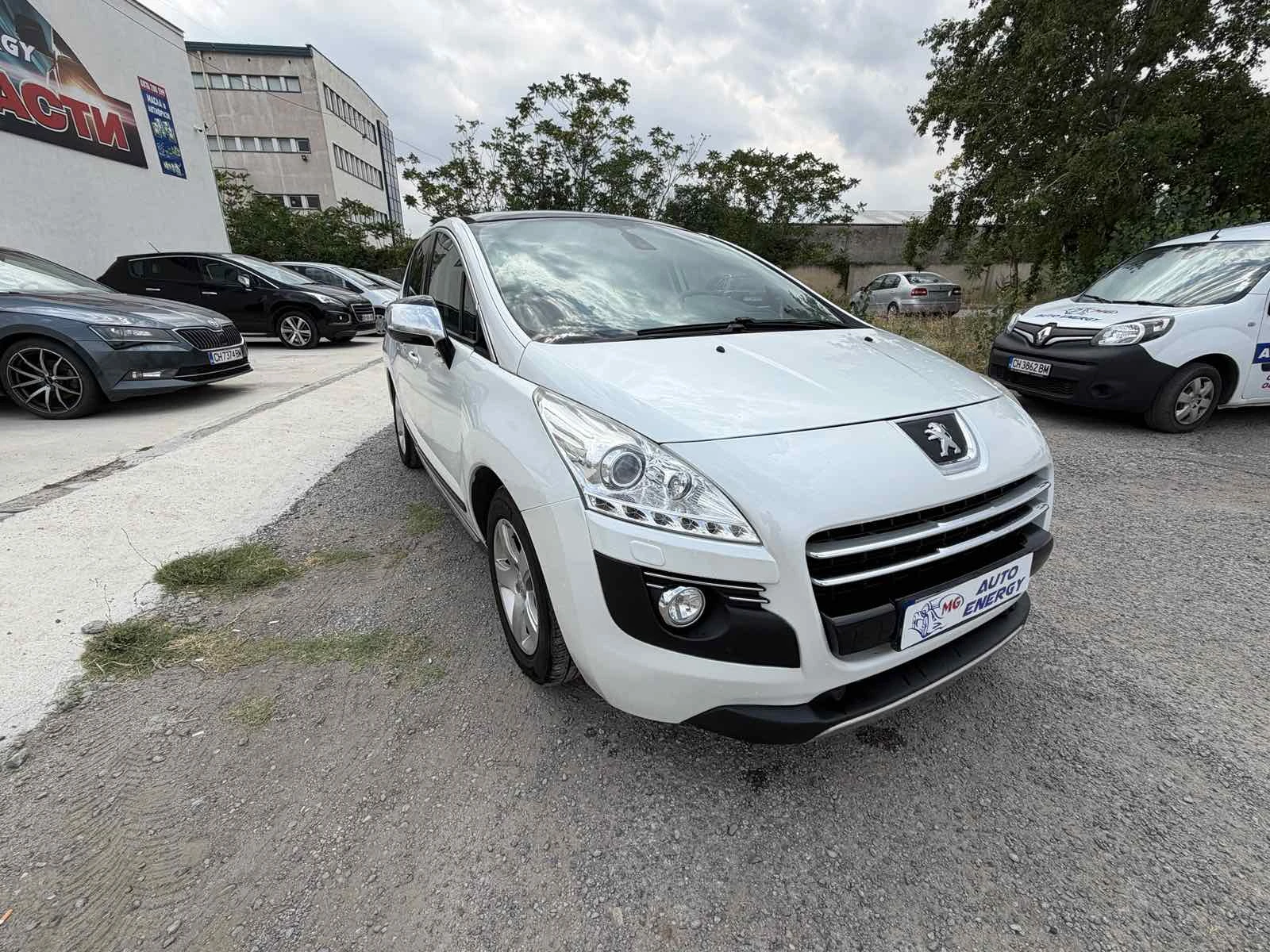 Peugeot 3008  hibrid 4x4, снимка 7 - Автомобили и джипове - 55375003