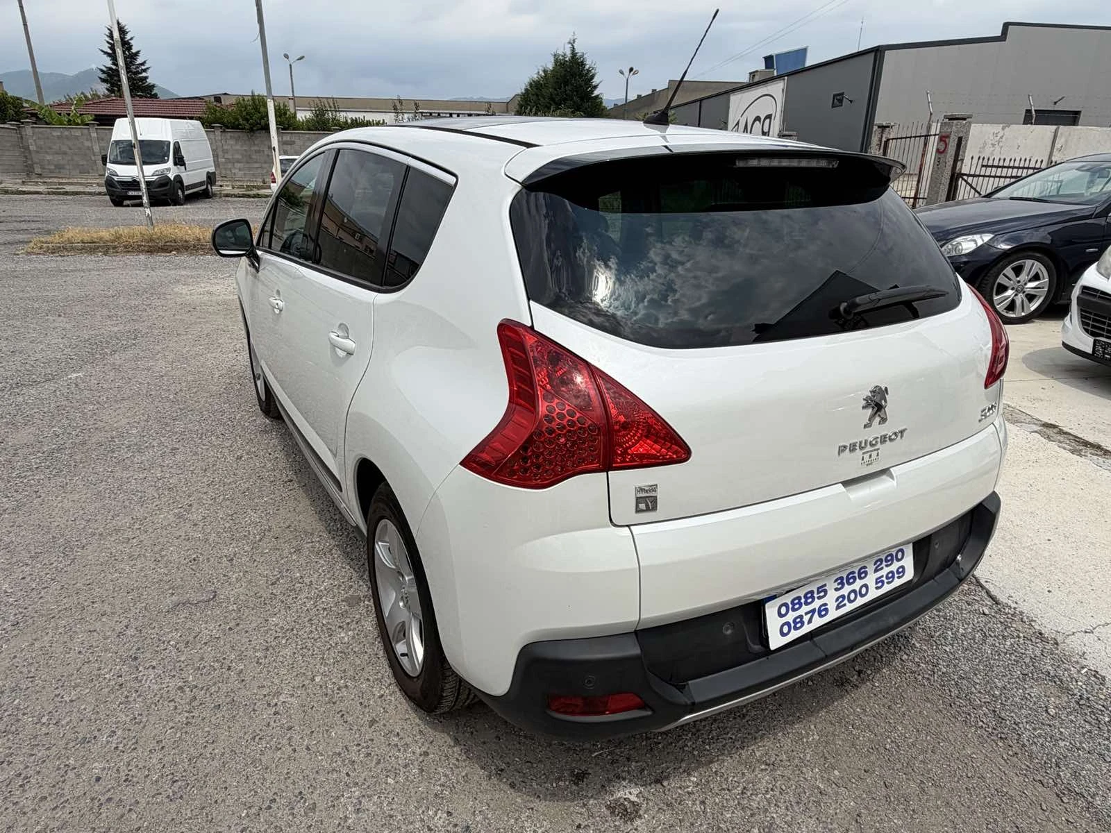 Peugeot 3008  hibrid 4x4, снимка 3 - Автомобили и джипове - 55375003