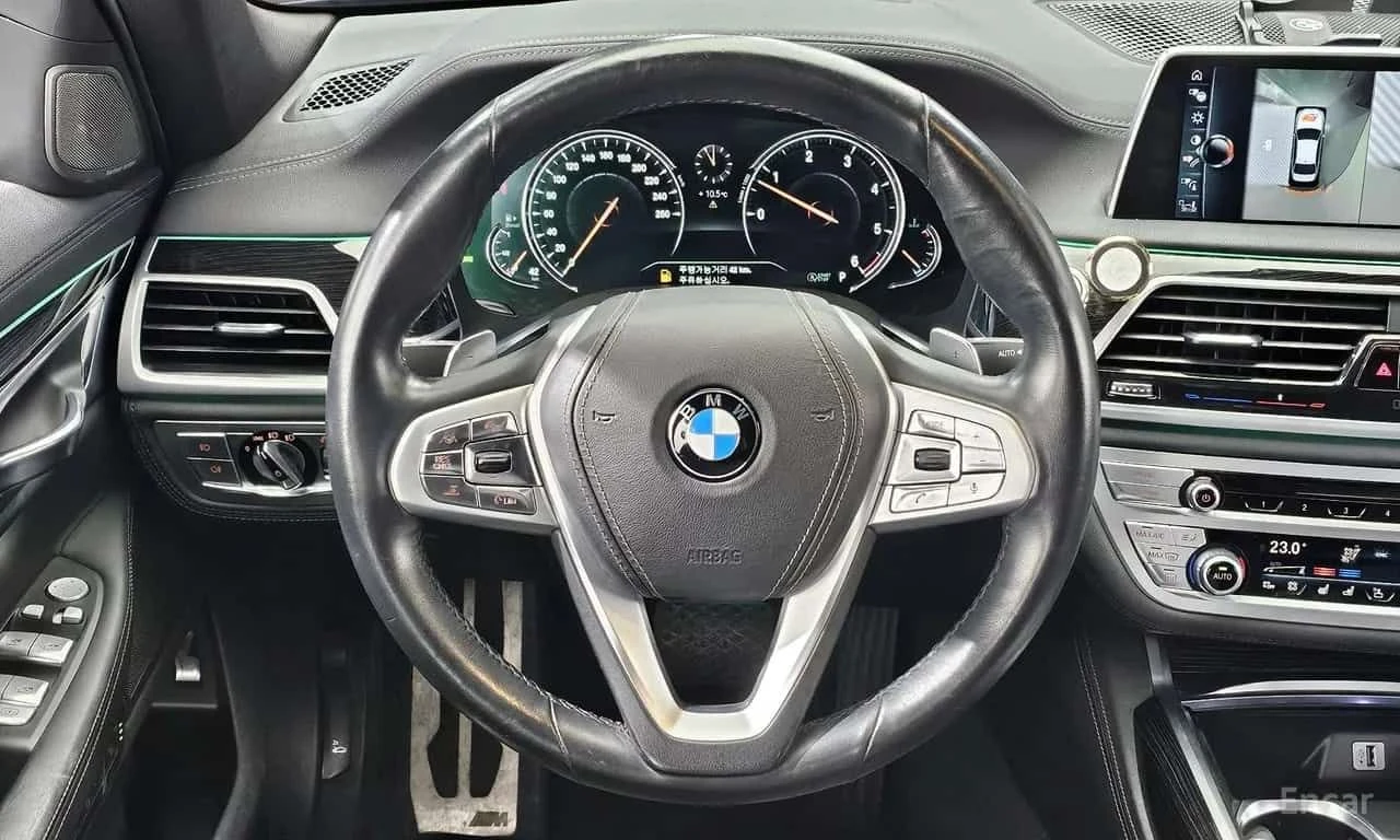 BMW 730 * 730Ld xDrive M Sport * ТЕЛЕВИЗОРИ * ОБДУХВАНЕ, снимка 13 - Автомобили и джипове - 55564874