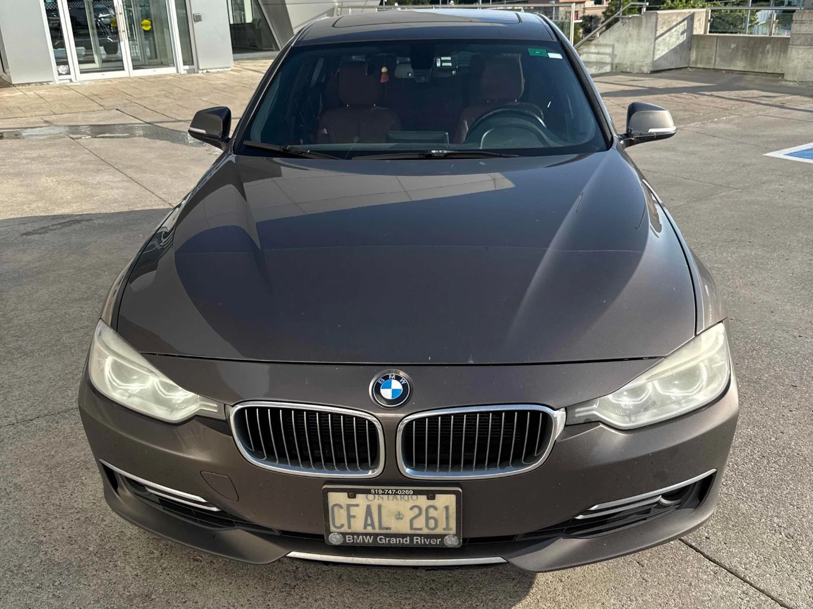 BMW 335 xDrive Автокредит Цена до България, снимка 3 - Автомобили и джипове - 55574282